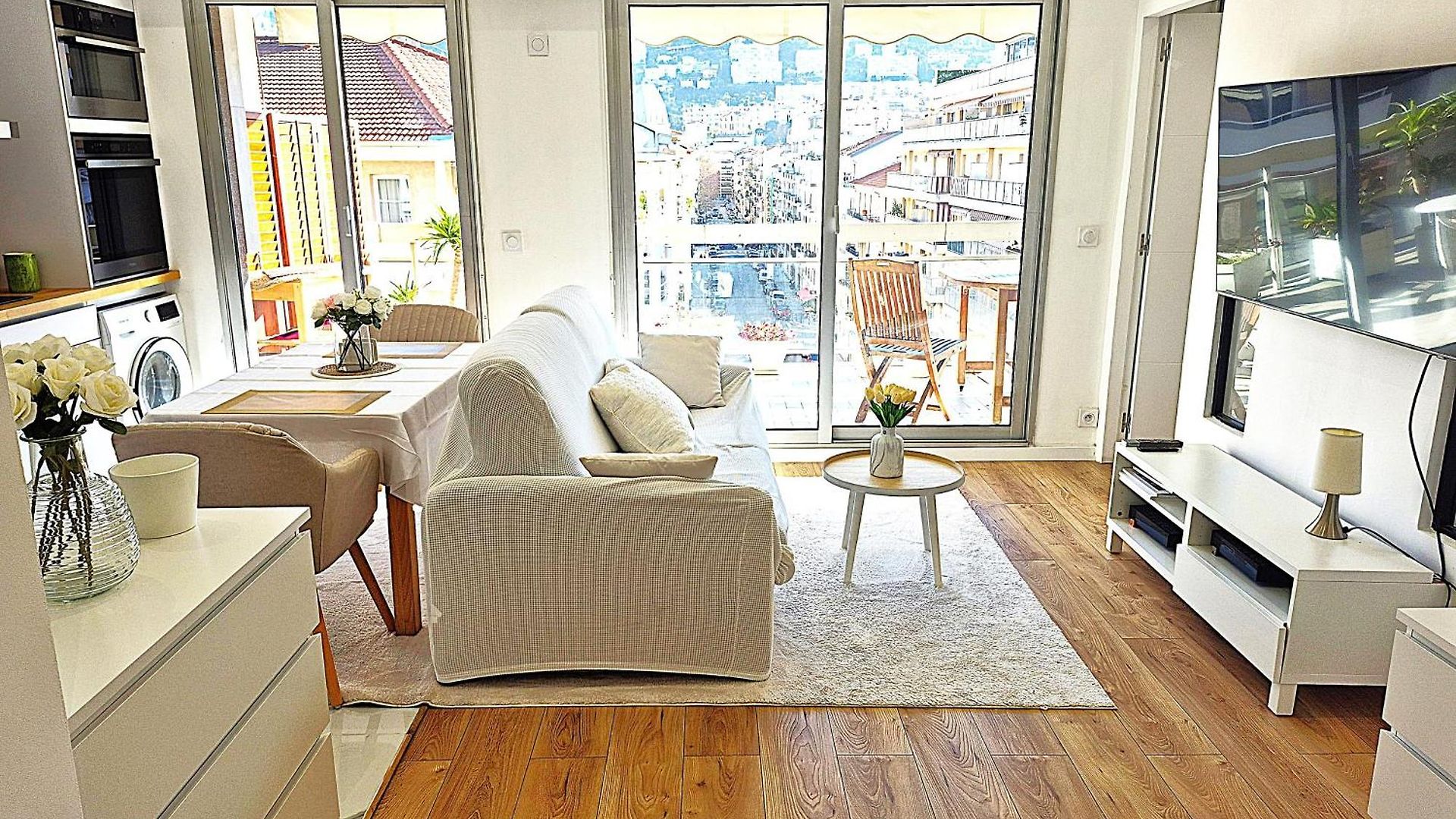 Superbe Luxueux Spacieux 50 M2 Port Appartement Nice