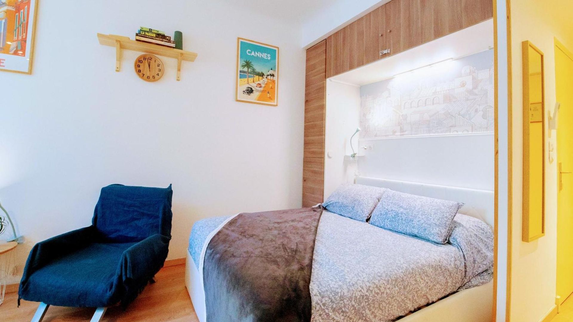 Haliviera - Golden Square, 1min From Apartment *