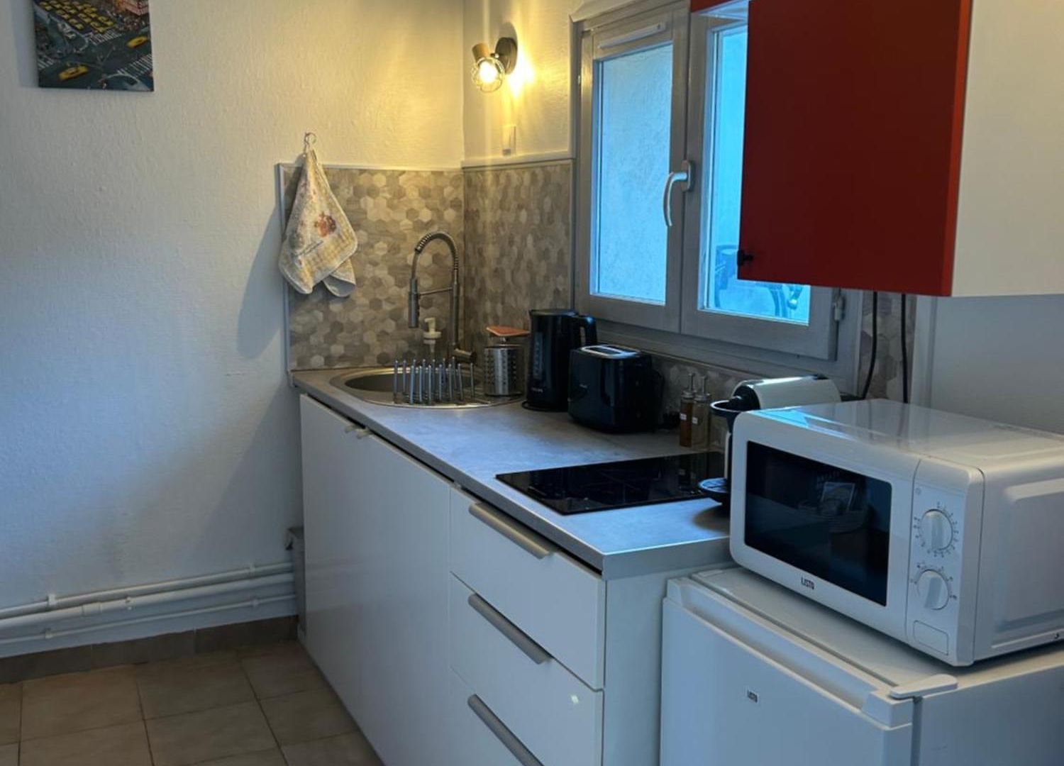 Climatisé Avec Terrasse Ombragée Dans Maison Au Calme Et Dans La Verdure Appartement *