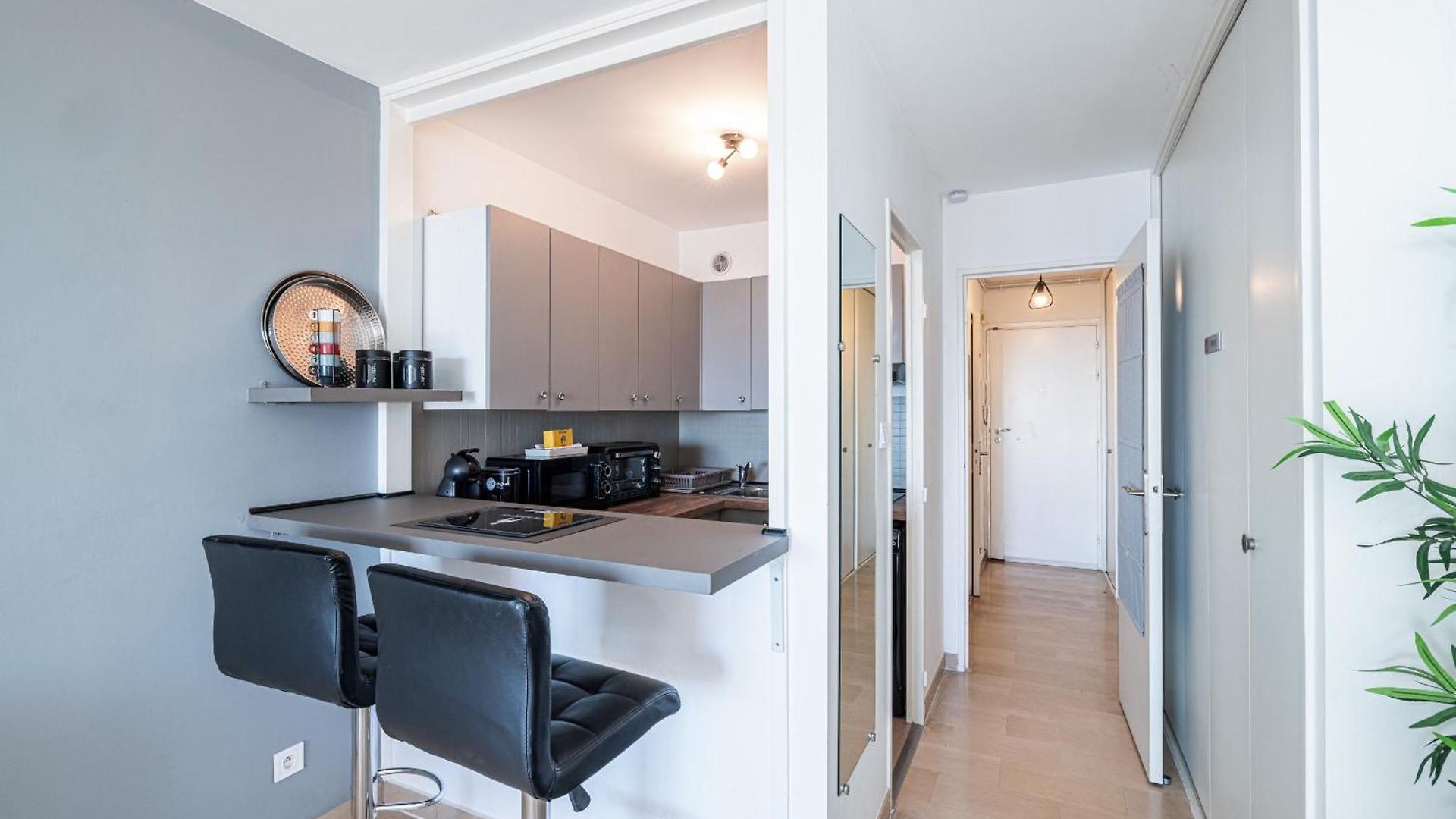 Sea View&promenade Des Appartement