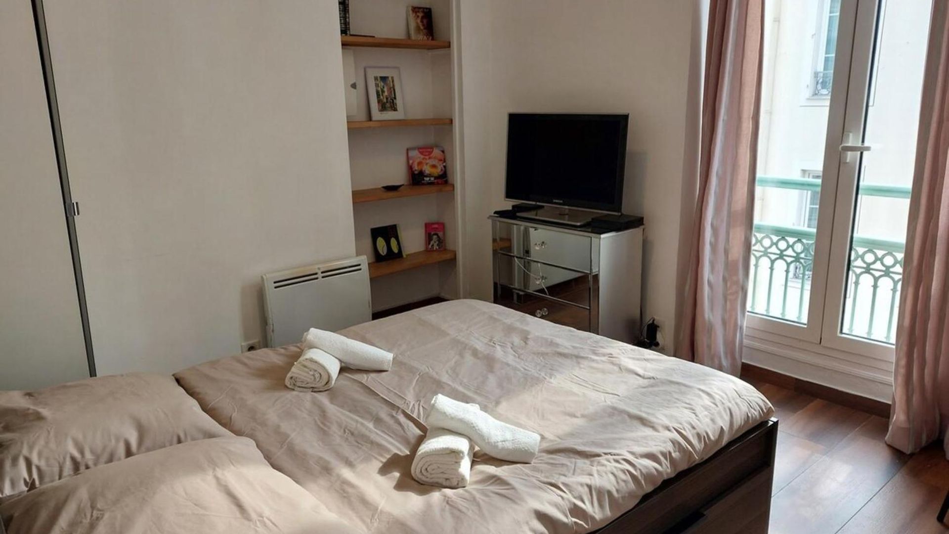 Sibylle - Trip - - By Tgb Appartement