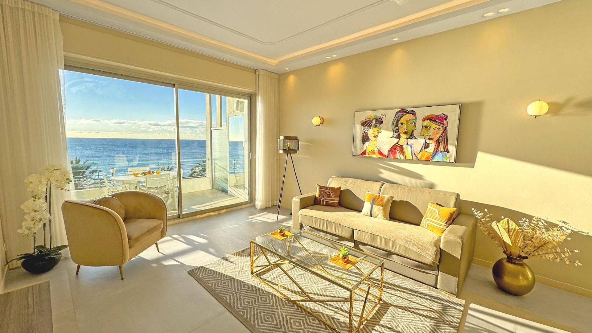 Sea Front Promenade Appartement Nice