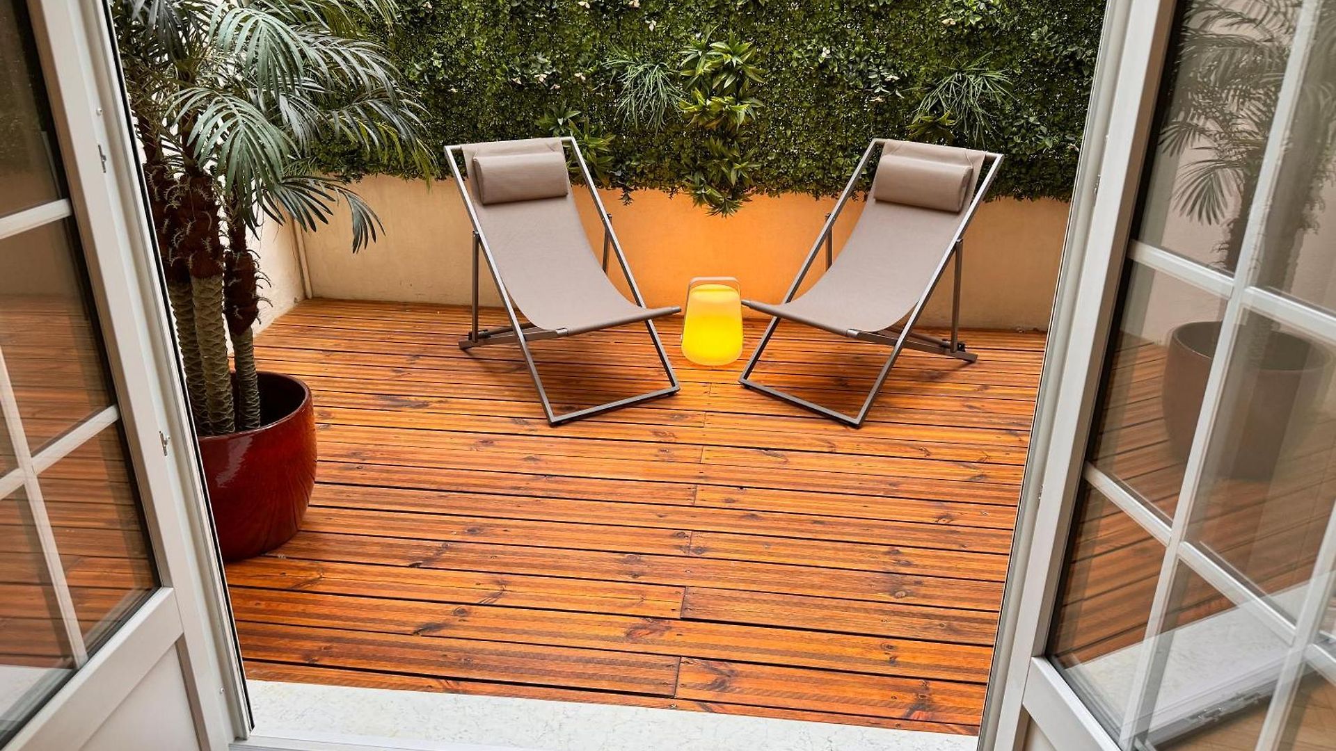 Luxury With Private Terrace In *