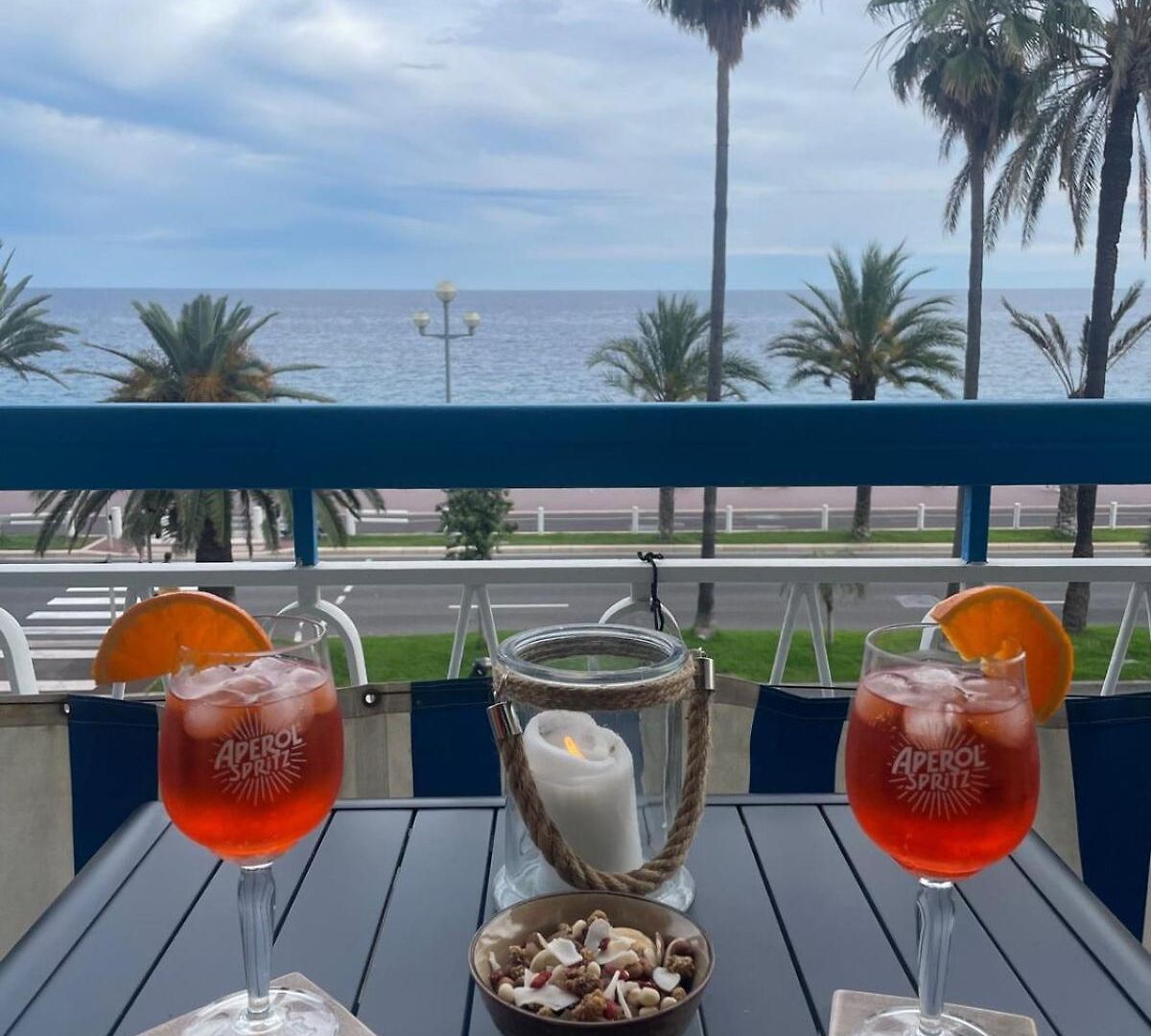 Promenade Des Your Seafront Flat