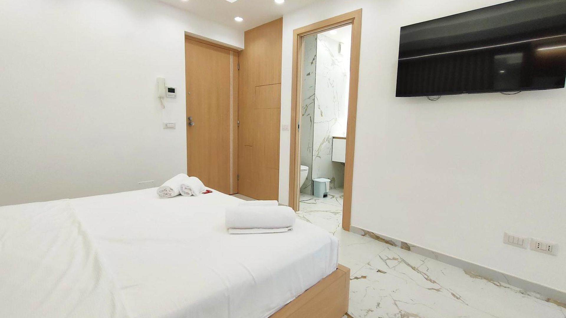 Apartment France 105 Super 2 Pers Wifi Ac