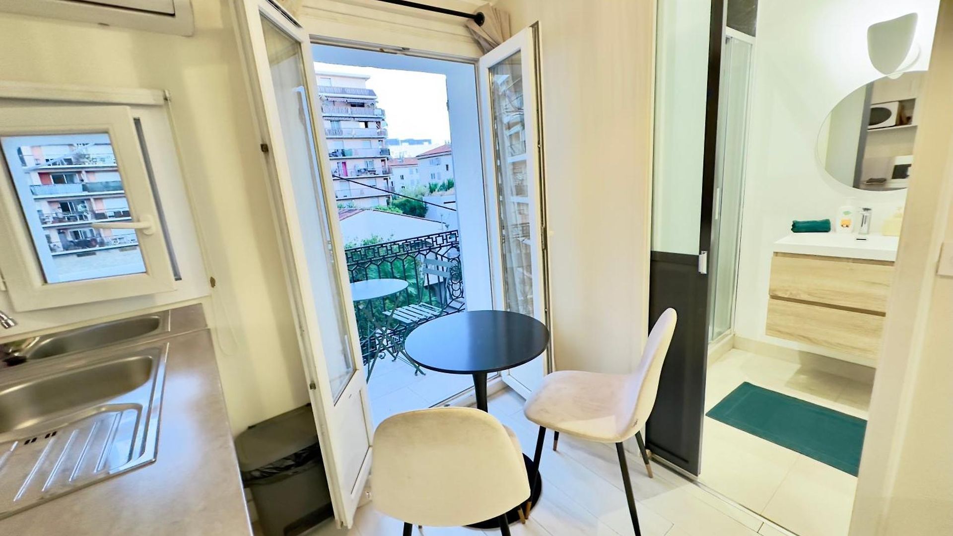 Joli Climatisé Au Calme Appartement Nice
