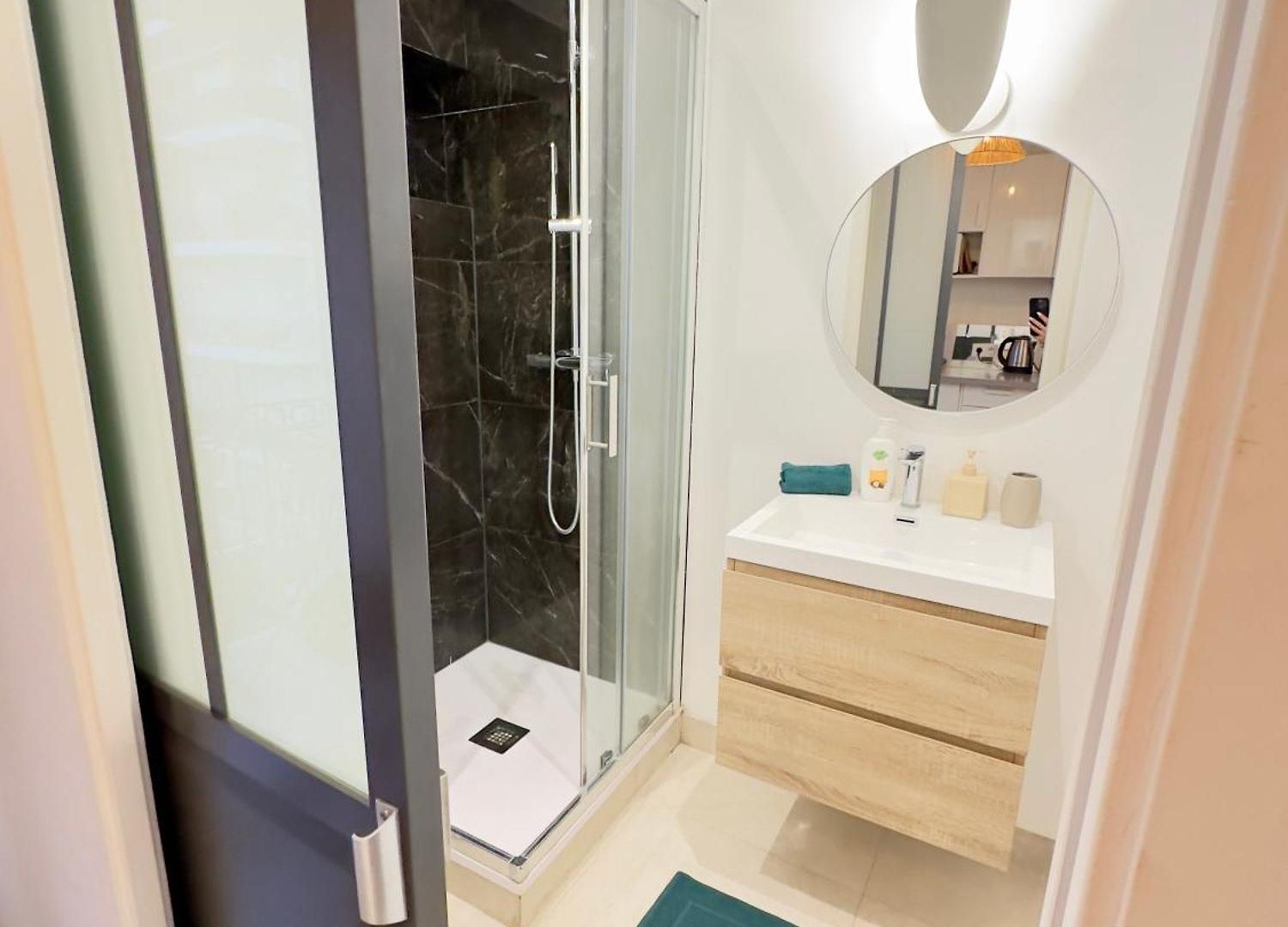 Appartement Joli Climatisé Au Calme