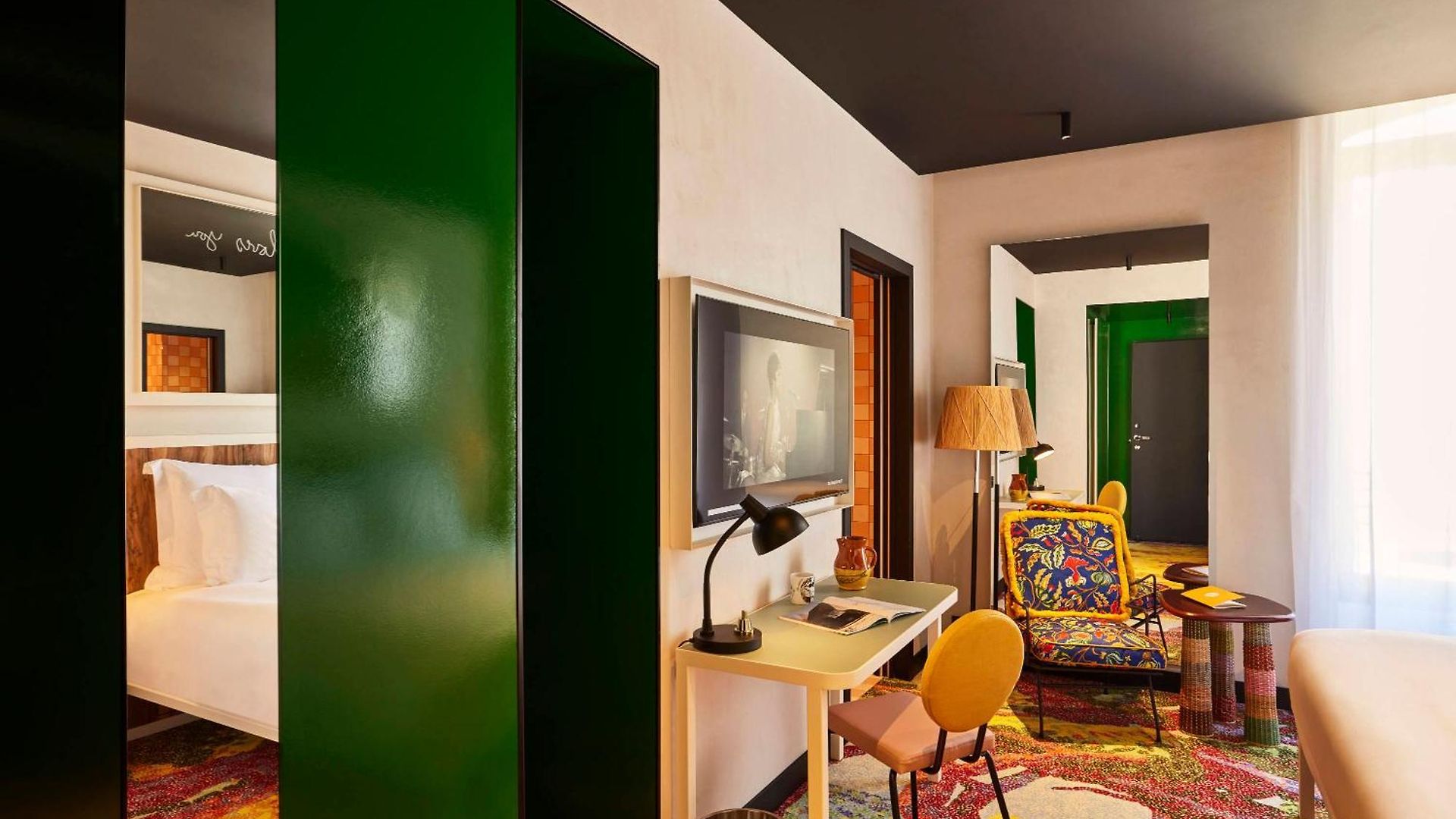 Hotel Mama Shelter 4*