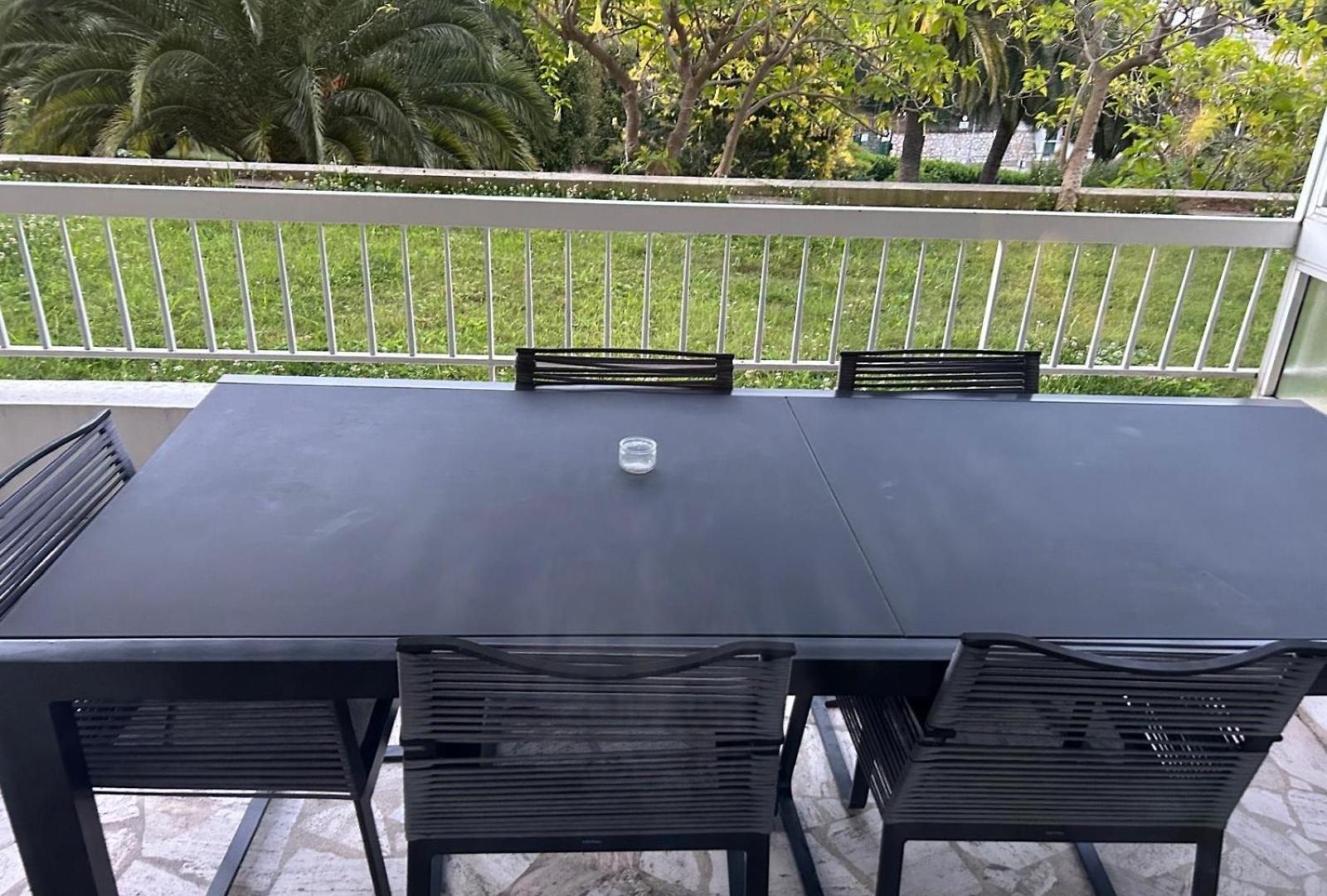 Bel Proche De La Apartment