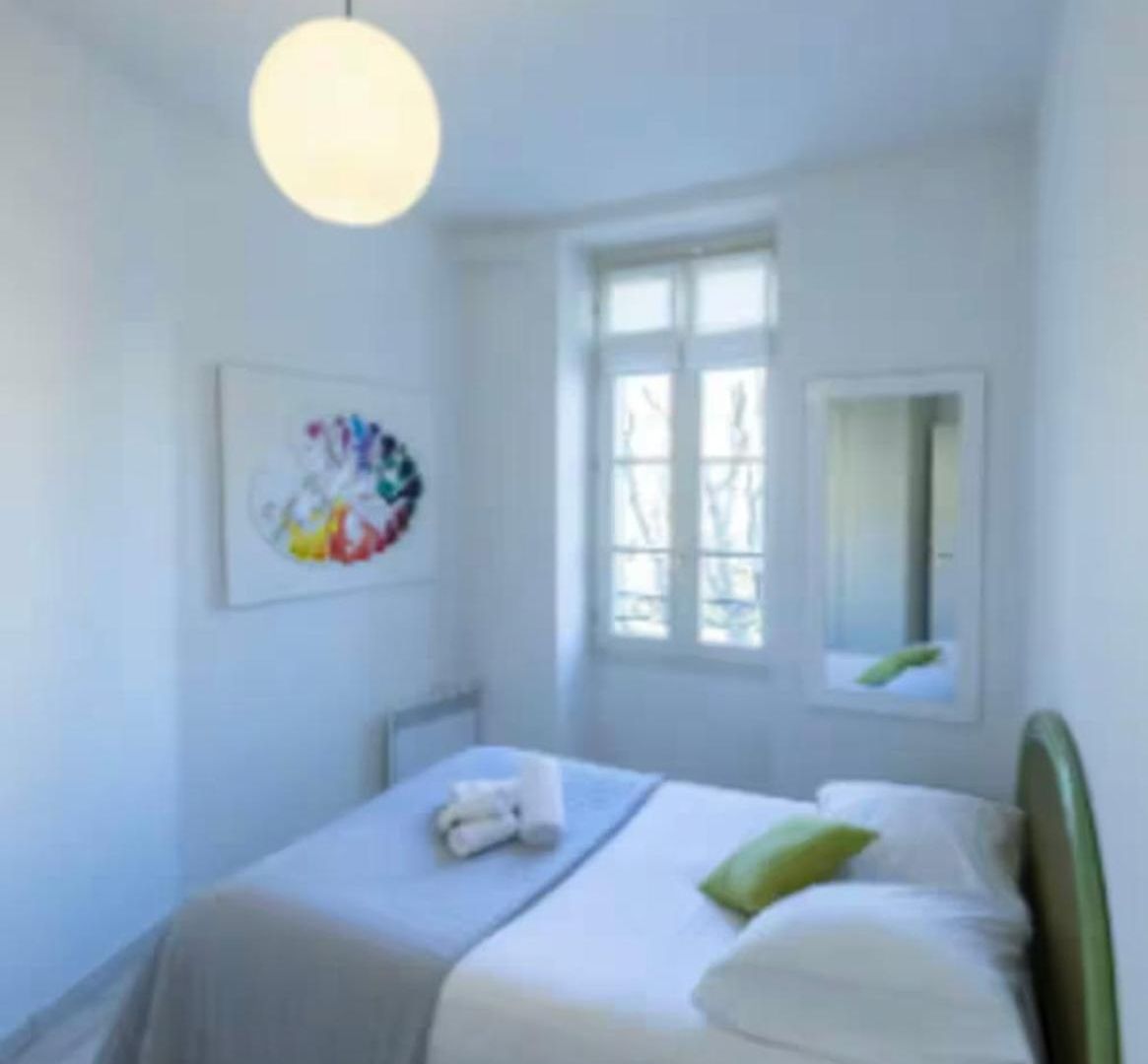 Place Grimaldi, Close To And Restaurants, With Balcony Appartement *