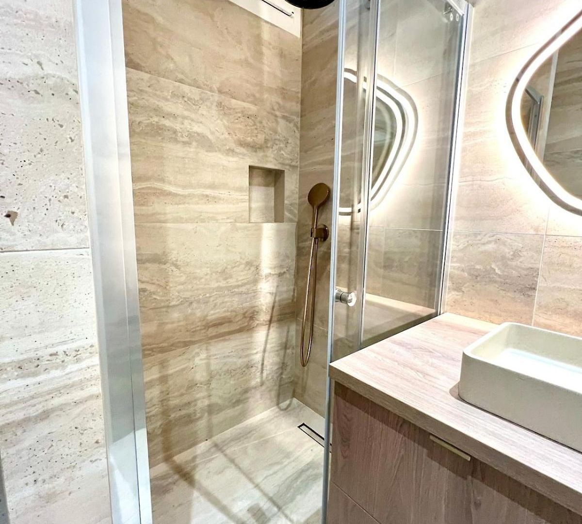 Apartment Au Port De Sublime 2 Pieces Renove A Neuf Climatise *