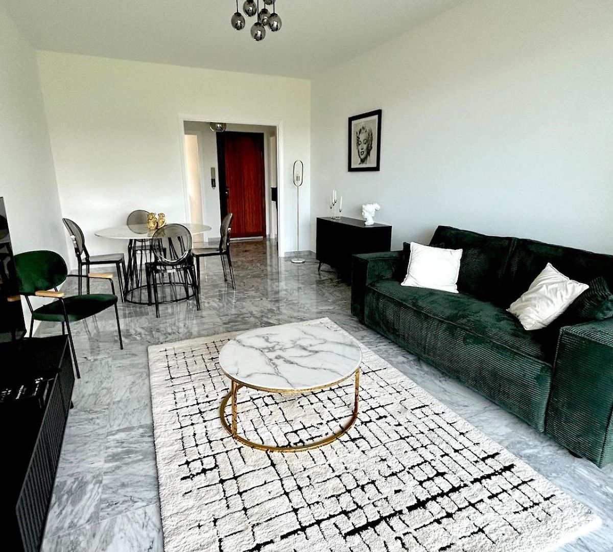 Le Grand Soleil Apartment *