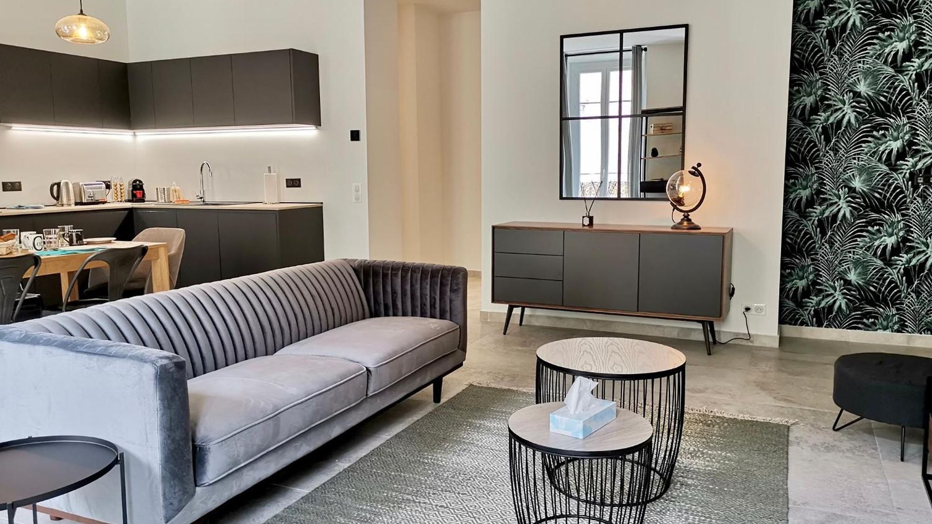 Luxury Assalit