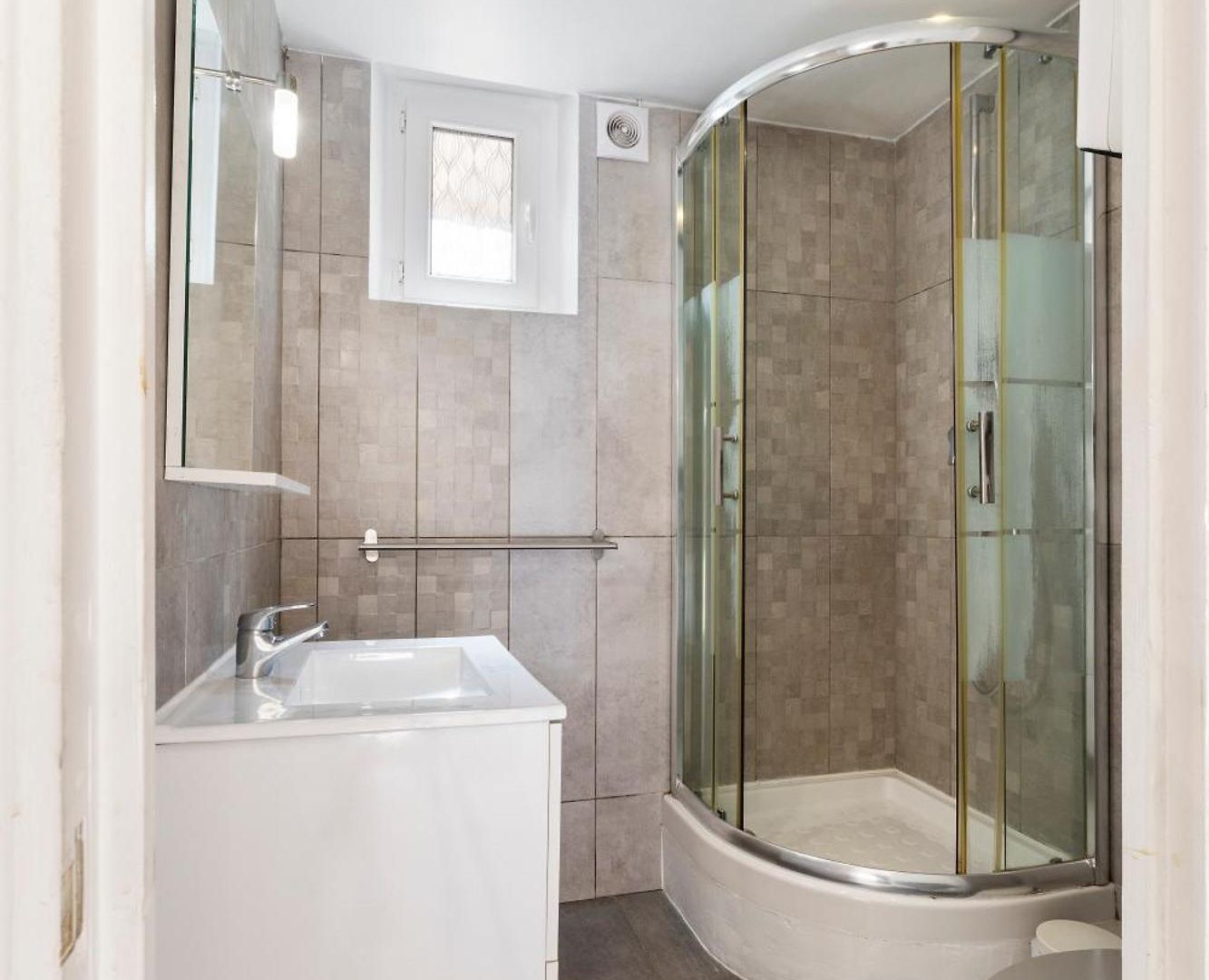 Apartment Renting - Penchienatti - Chic & Modern Urban Pearl Massena Old *