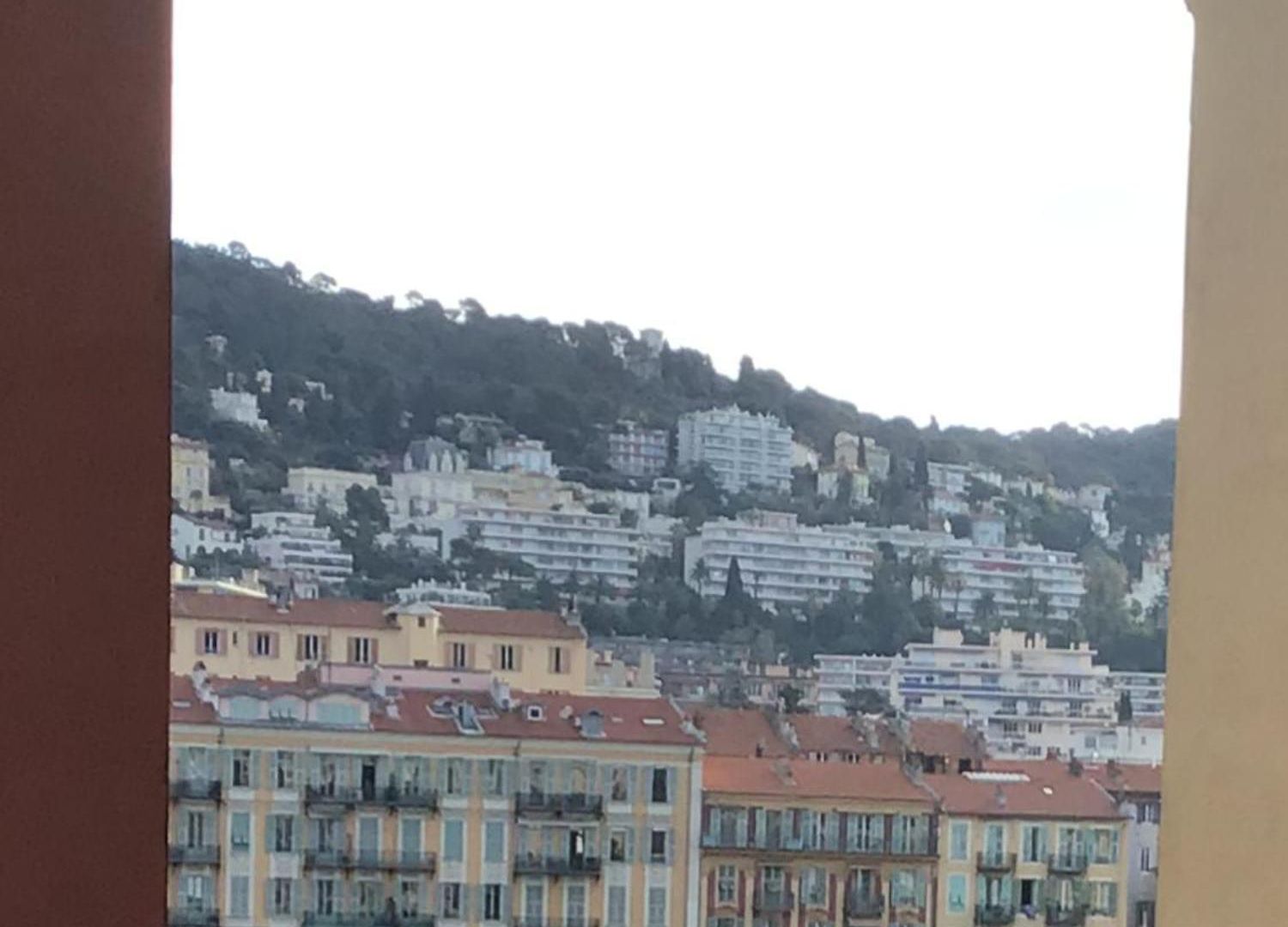Port Quartier Antiquaire Nice