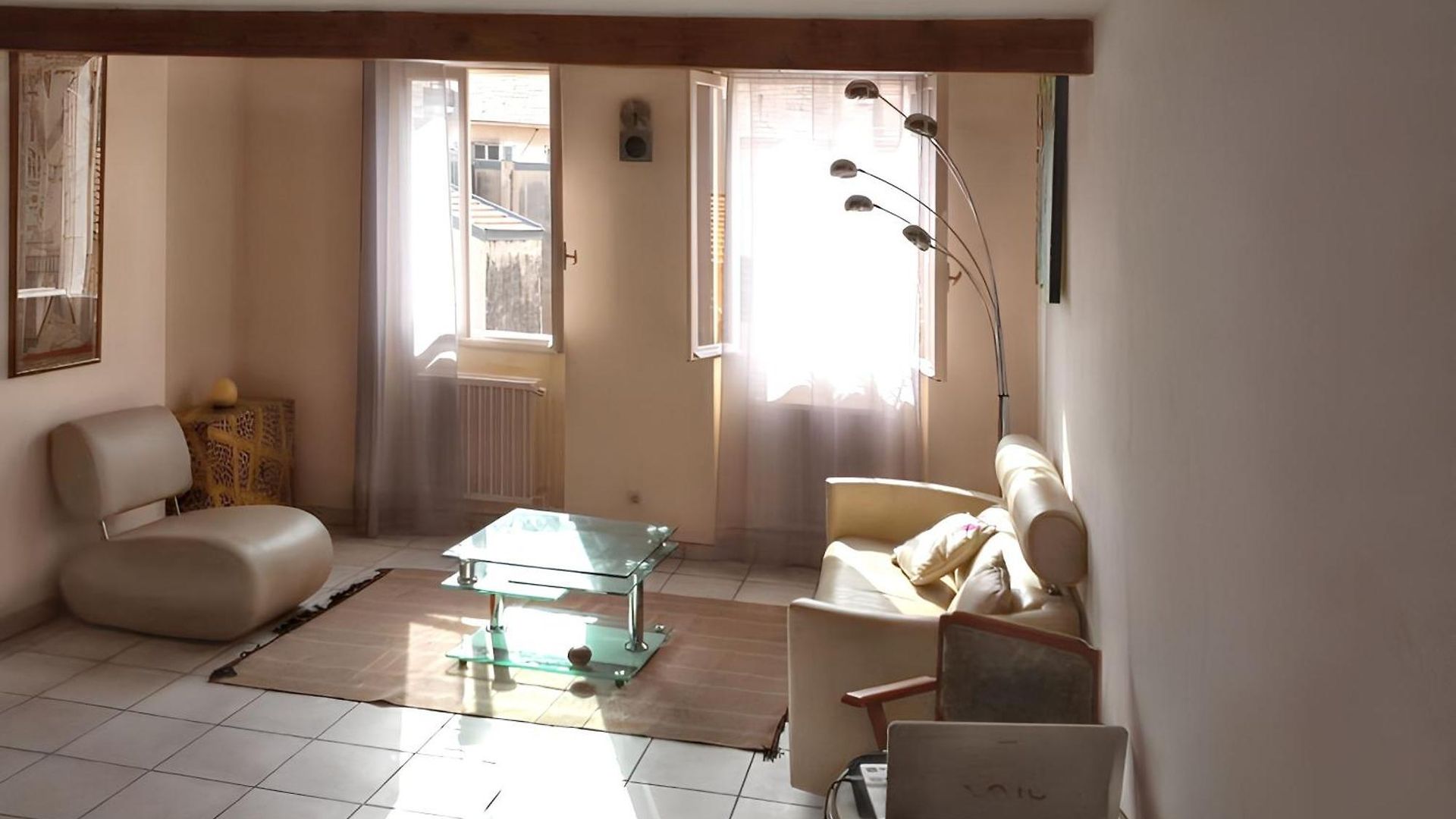Appartement A / 50 M² / Vue Sur La *