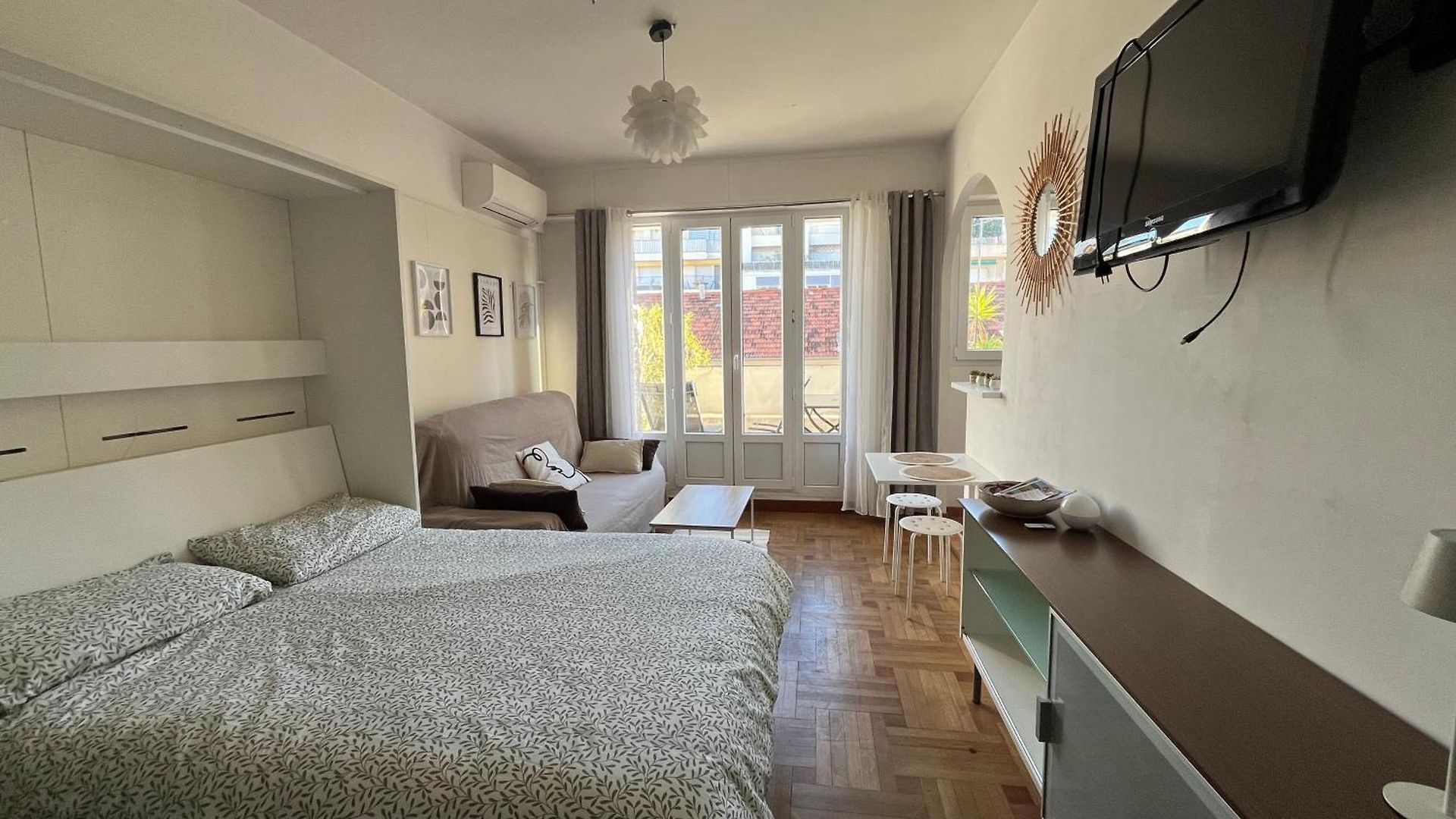 Appartement With Large Terrace Sea View 4th Floor Nice