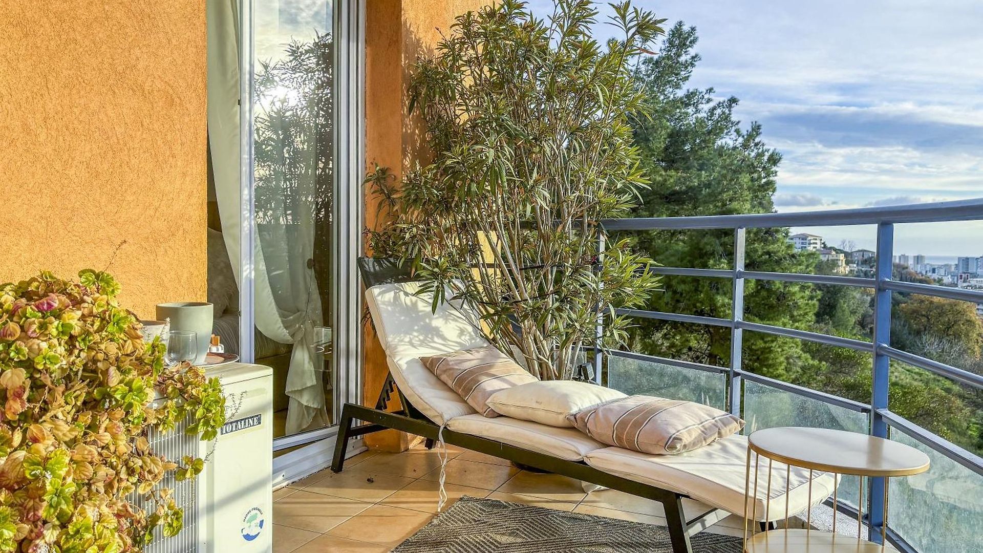 Apartment Evasion Vue - Wifi, Piscine, Parking, 4pers *