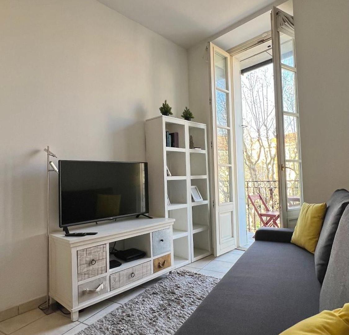 Appartement Place Grimaldi, Close To And Restaurants, With Balcony *