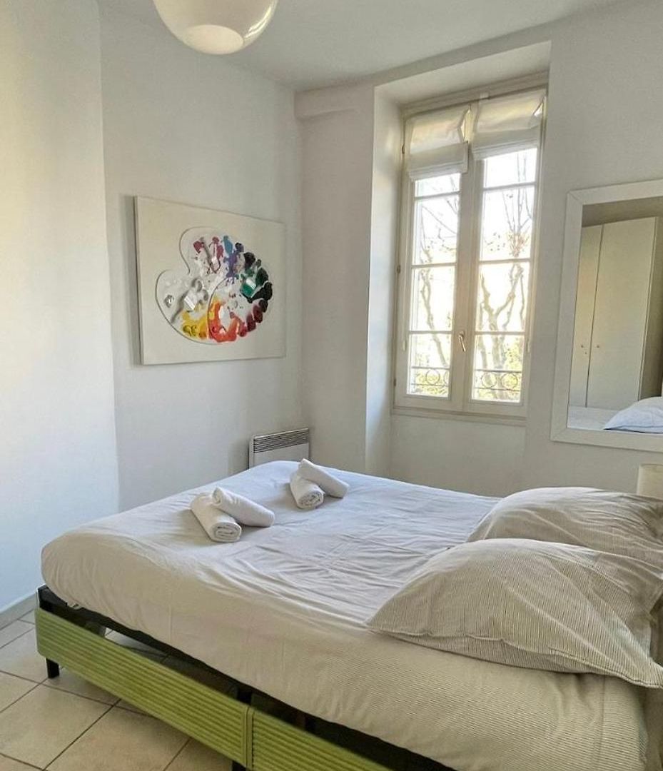 Place Grimaldi, Close To And Restaurants, With Balcony Appartement *