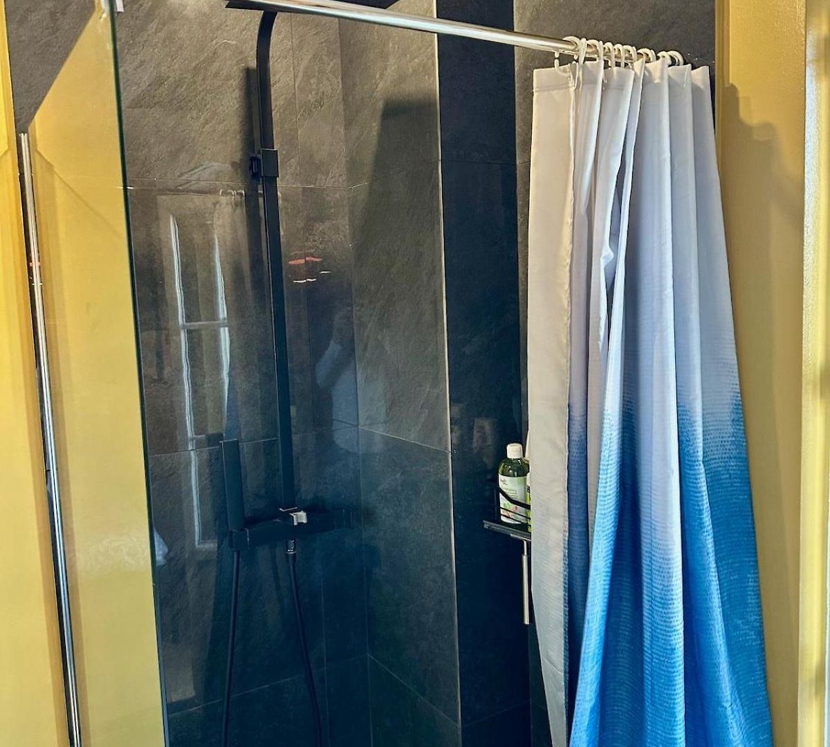 2 Chambres, Balcons, Vue Imprenable, Climatisation - Palace Bleu *