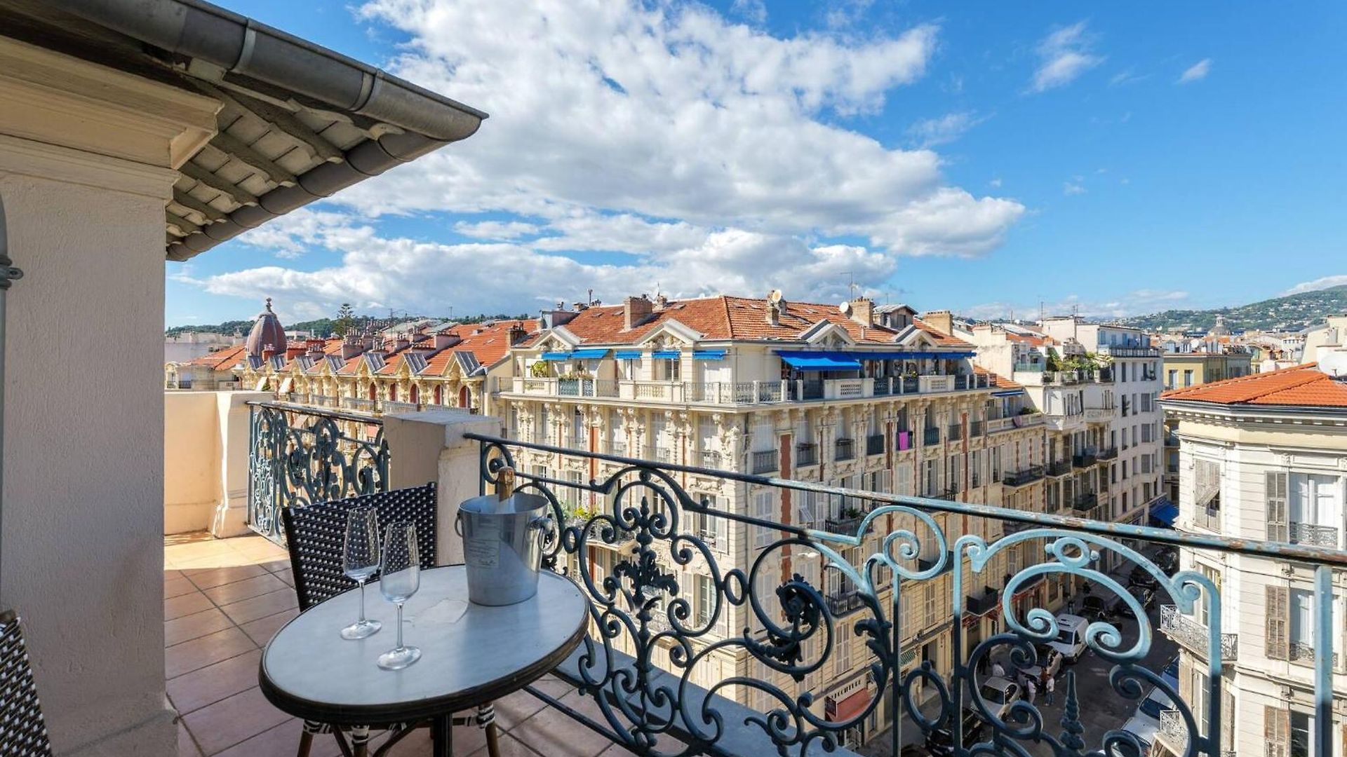 Perchoir Au Coeur De Appartement *