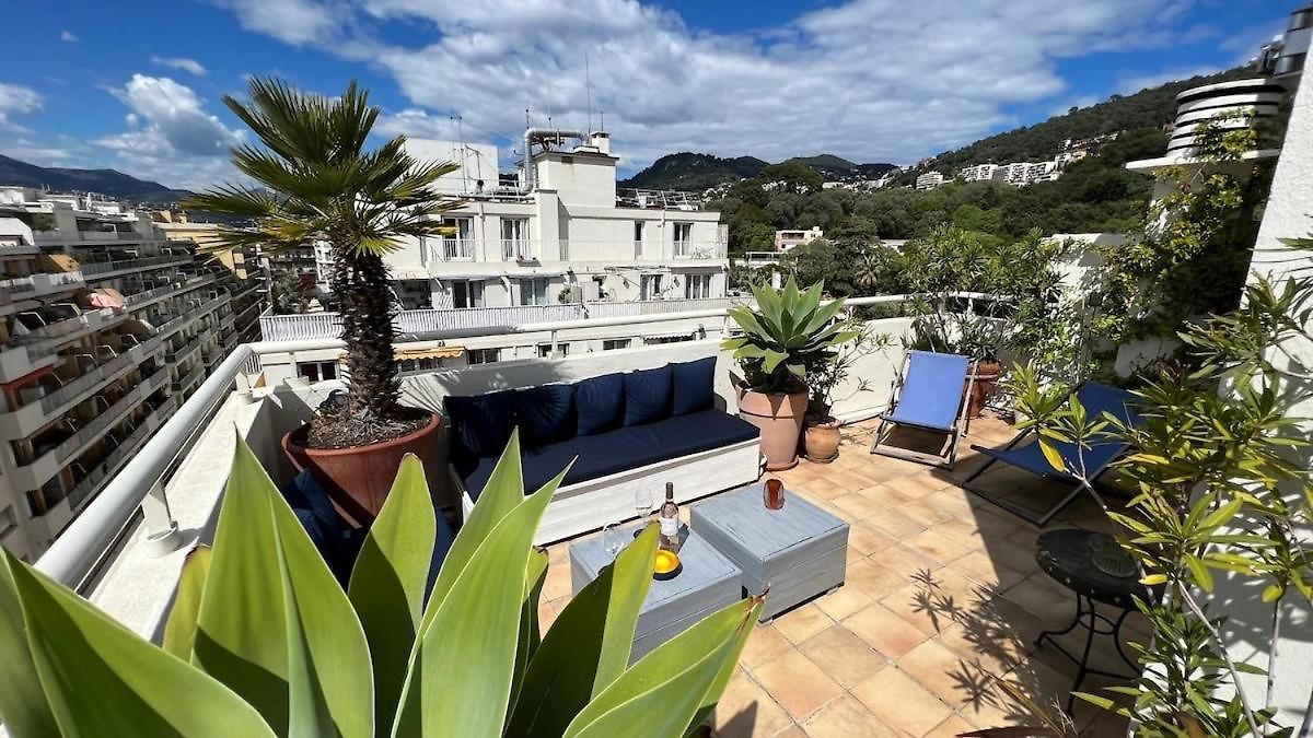Appartement Cosy Penthouse Le Port 2 Br - 2 Bath Nice