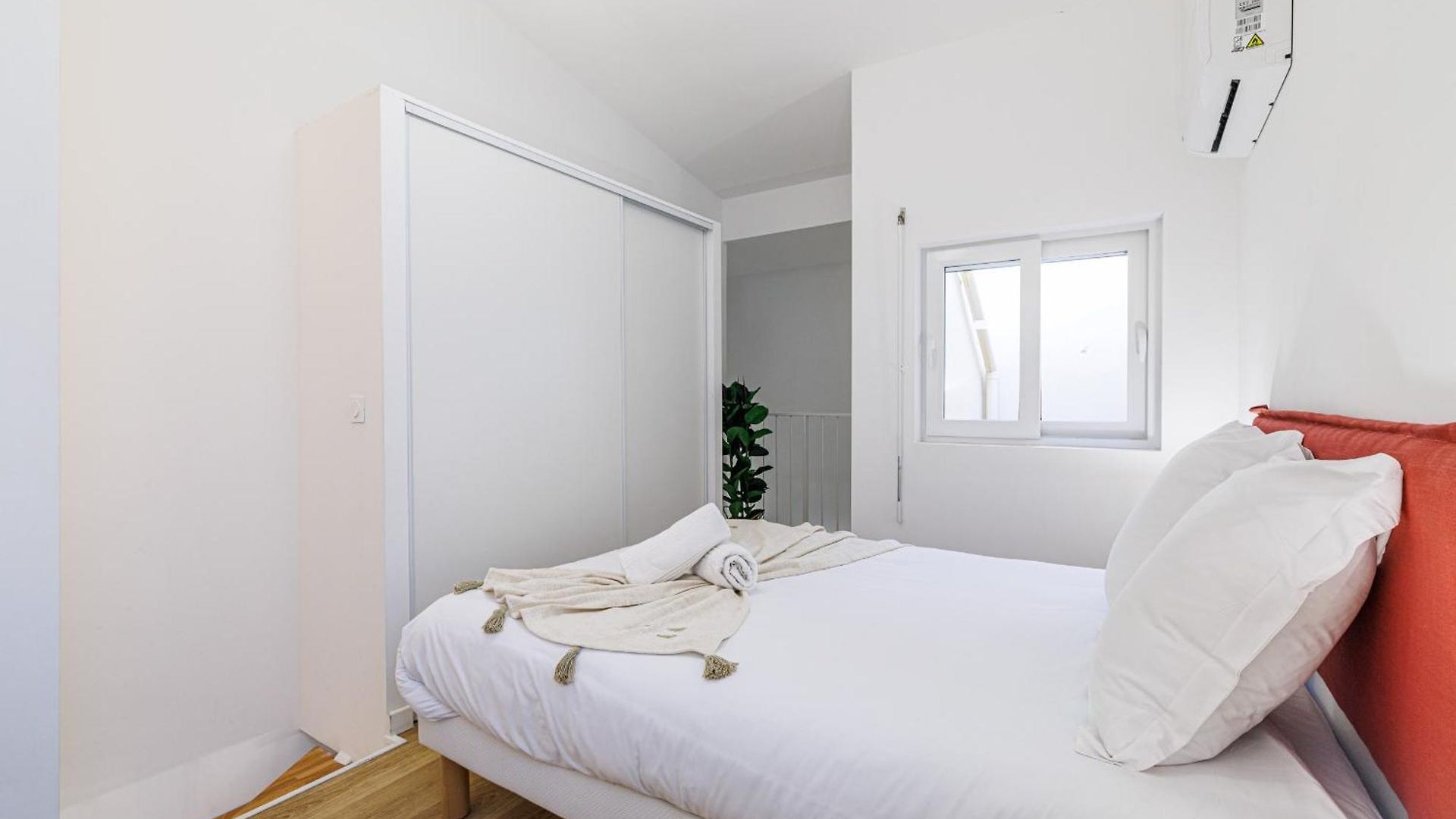 1 Bdr Duplex Downtown - Ac Appartement