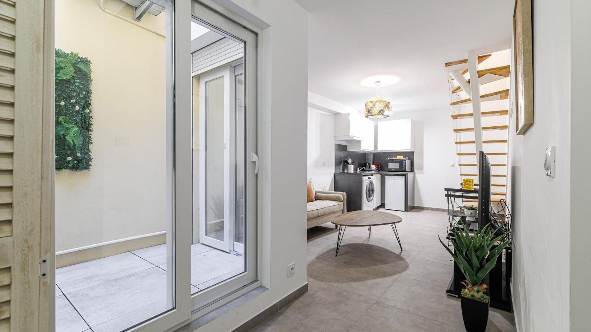 1 Bdr Duplex Downtown - Ac Appartement Nice
