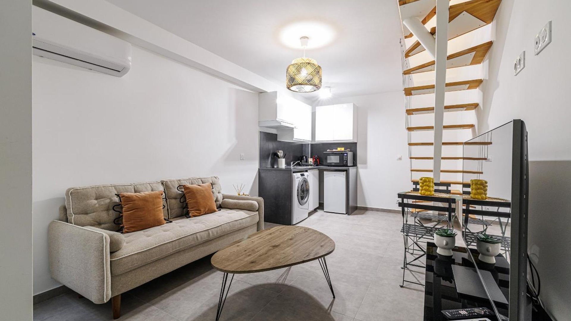 Appartement 1 Bdr Duplex Downtown - Ac