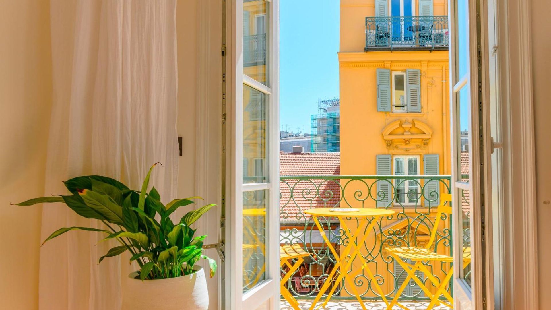 Hyper Centre, Balcon, 5min De La Plage, Ac Apartment *