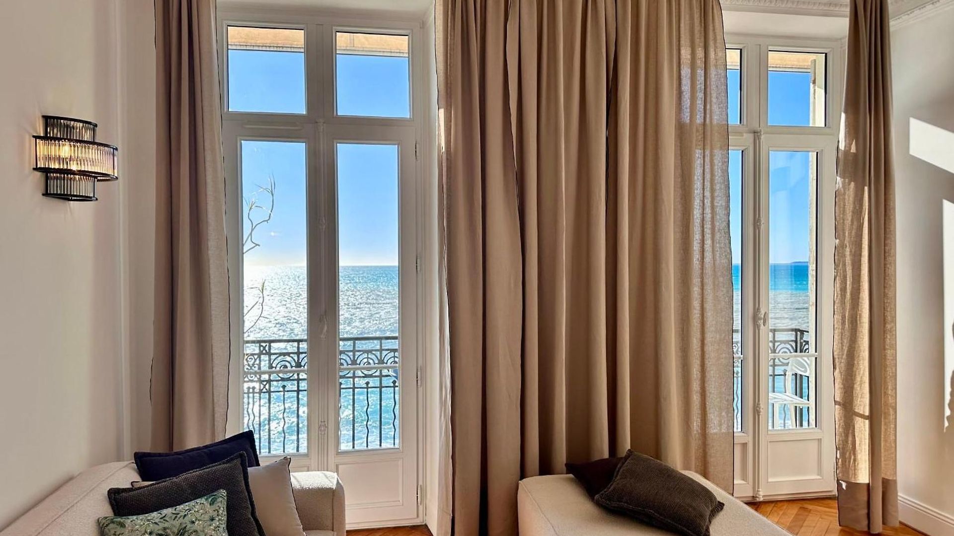 Quai Promenade View Sea View Balcony 3 Bedrooms Air Conditioning Apartment *