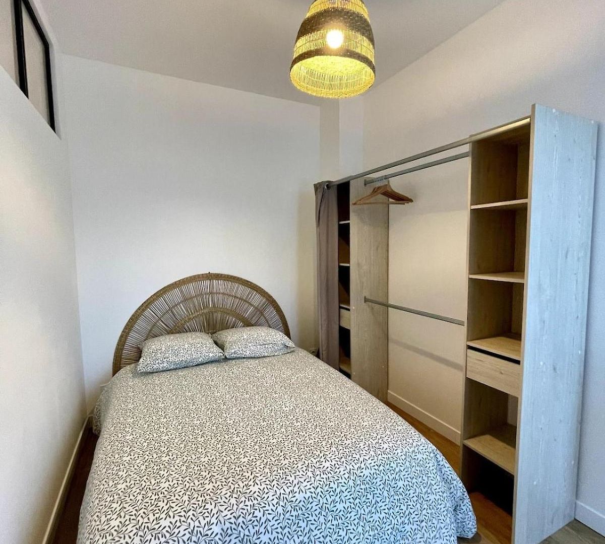Appartement Joli 2 Pièces Avec Terrasse, Proche *