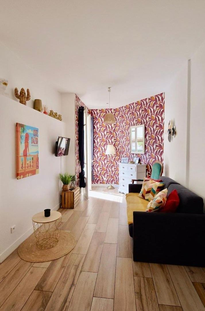 With Big Terrace Full Center With Air Conditioning Nice
