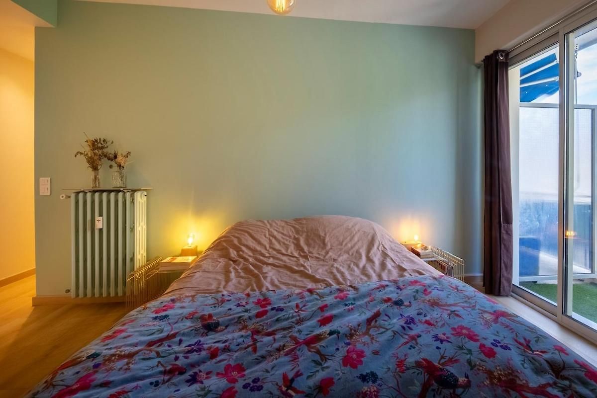 Appartement Spacious And Pleasant 3 Bedroom Flat *