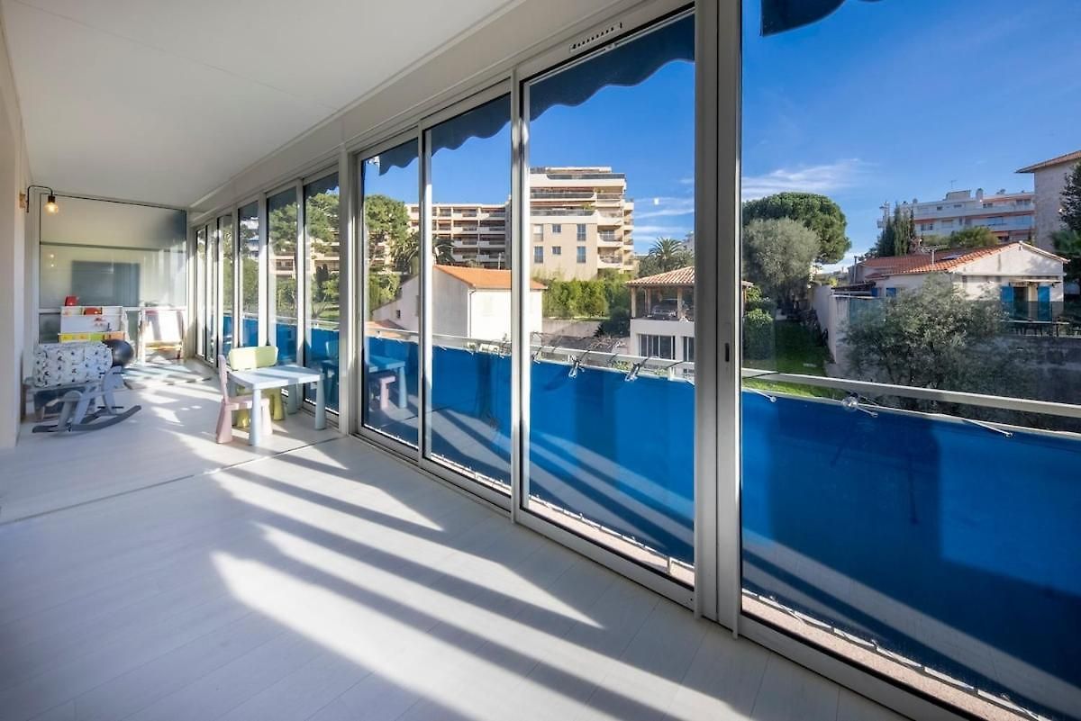 Spacious And Pleasant 3 Bedroom Flat Appartement *