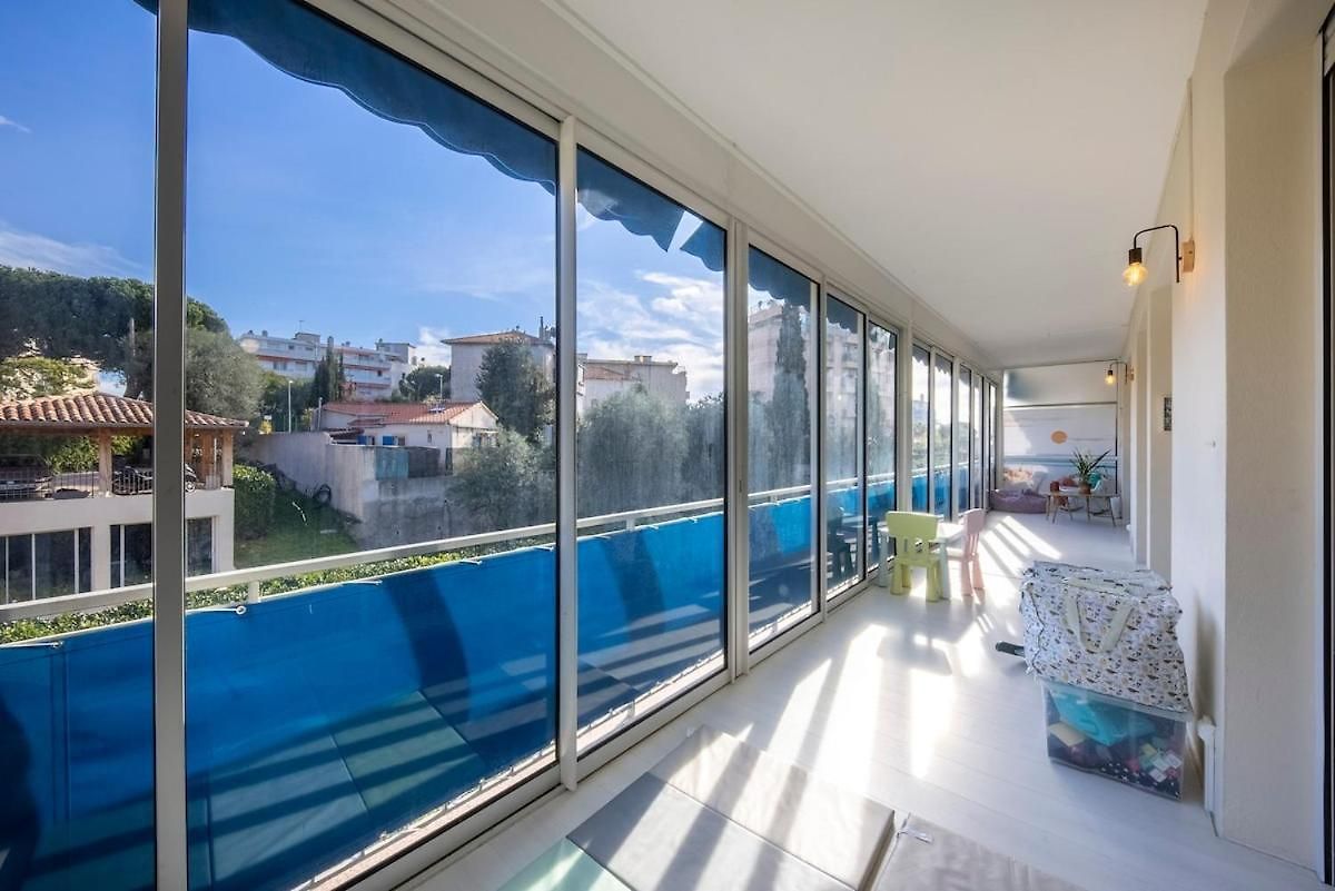 Spacious And Pleasant 3 Bedroom Flat Appartement