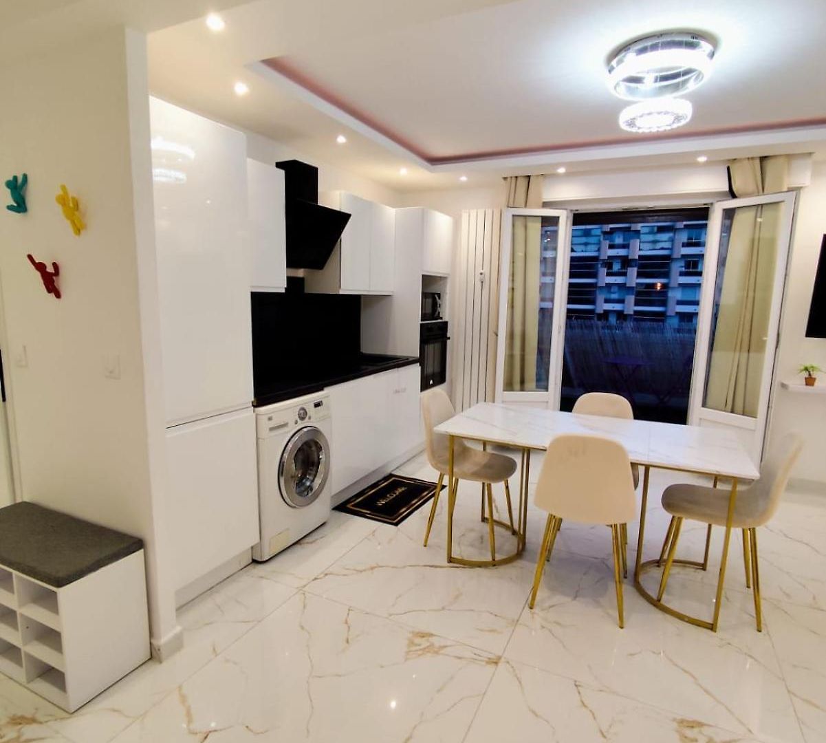 Appartement Cozy Downtown 2 Bedroom 1 Min 1 Min Tramway 10min Airport Air Conditionner *