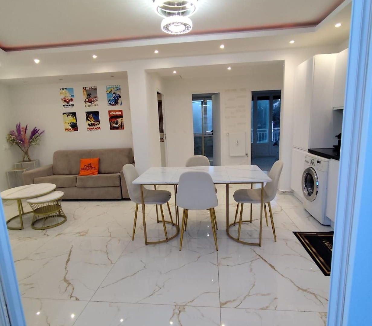 Cozy Downtown 2 Bedroom 1 Min 1 Min Tramway 10min Airport Air Conditionner * Nice