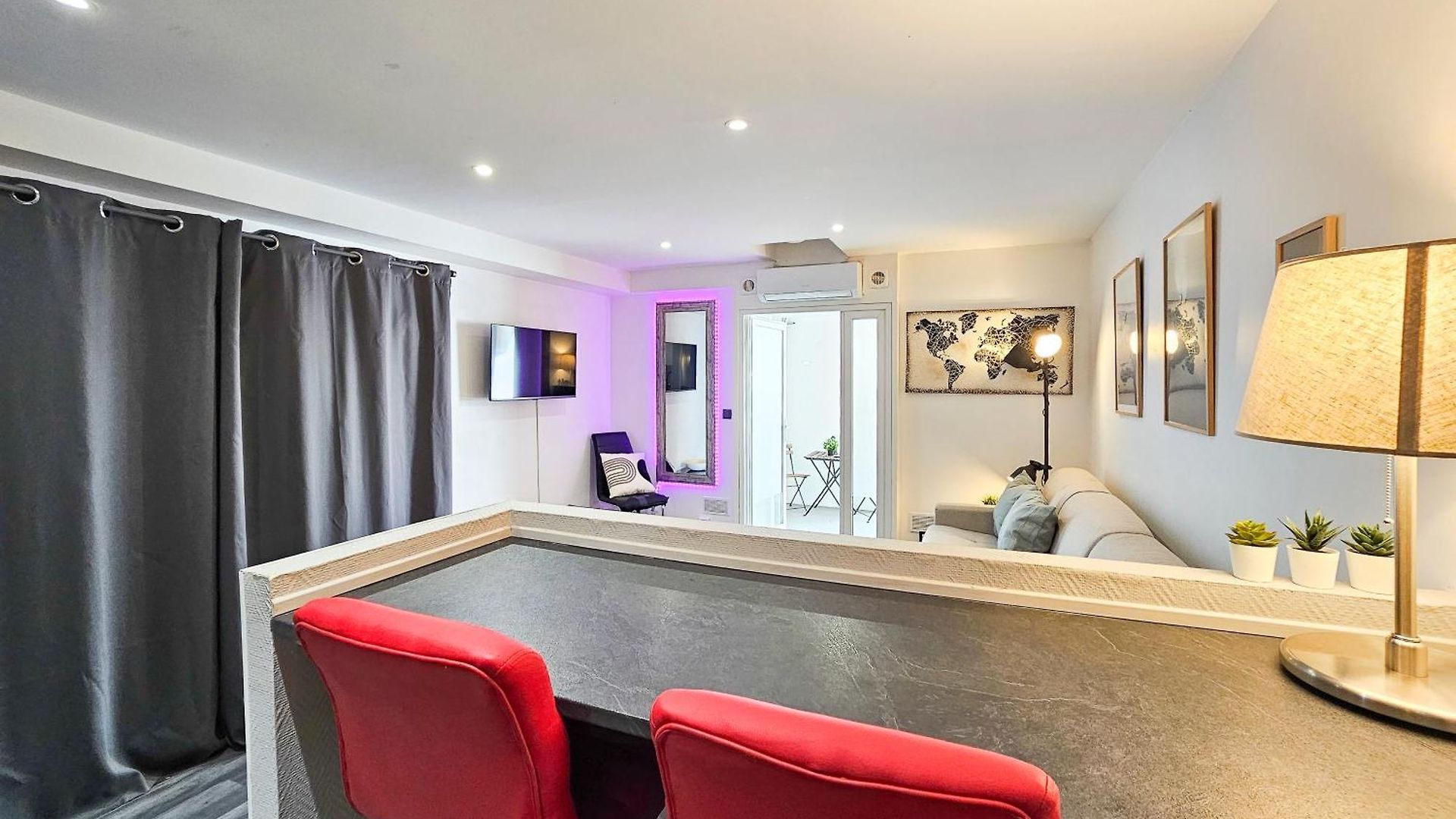 Appartement Palace Adly 2 Pers Wifi Ac Sea