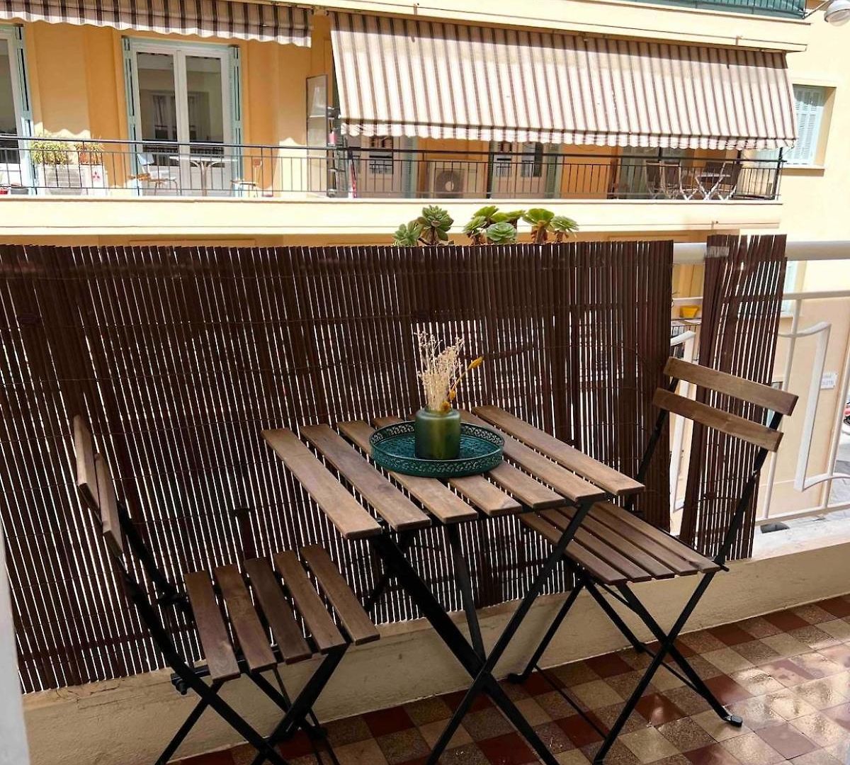 Modern With Balcony And Ac Walk To Tramway Near Center Apartment Nice