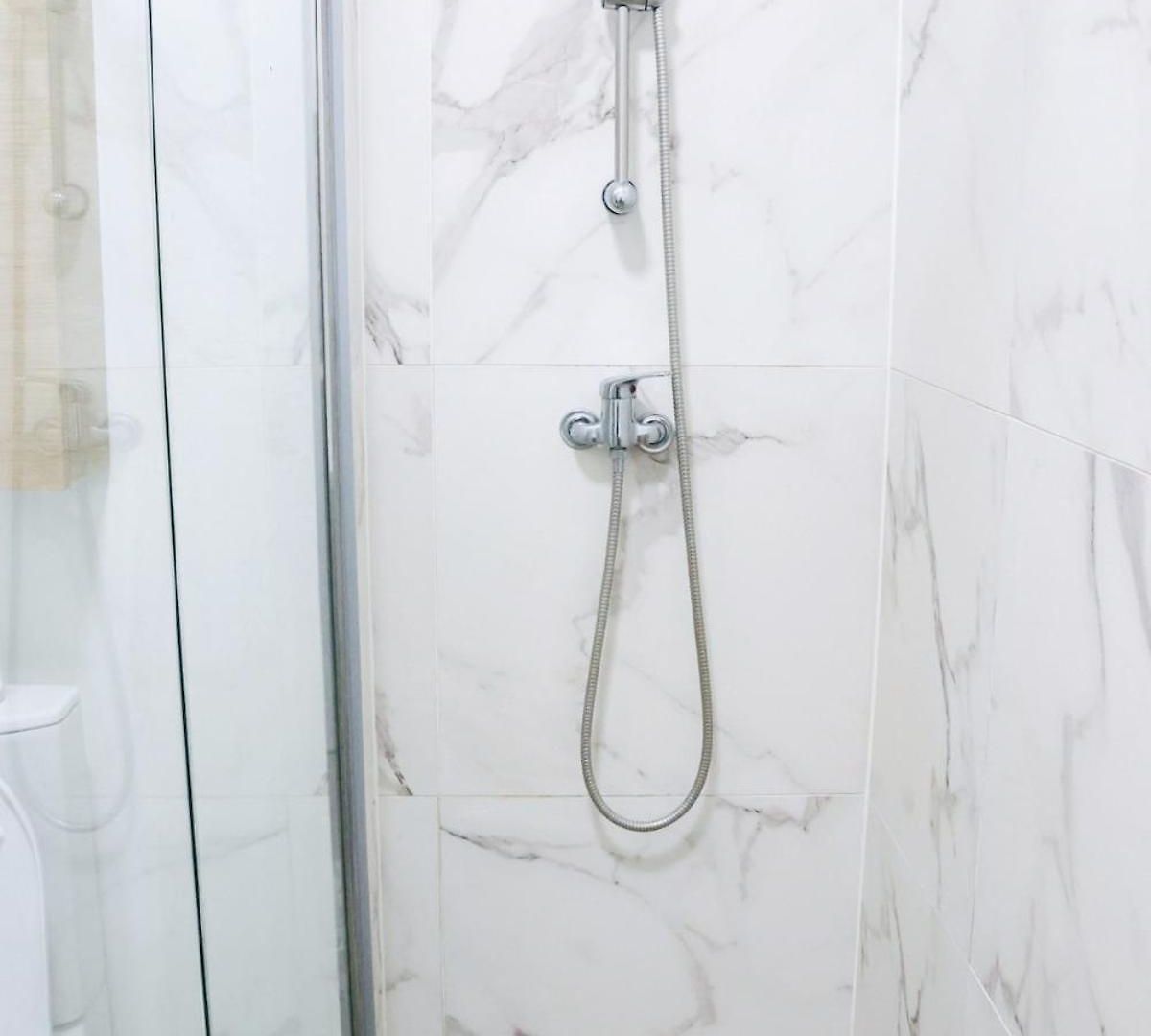 Apartment Modern With Balcony And Ac Walk To Tramway Near Center *