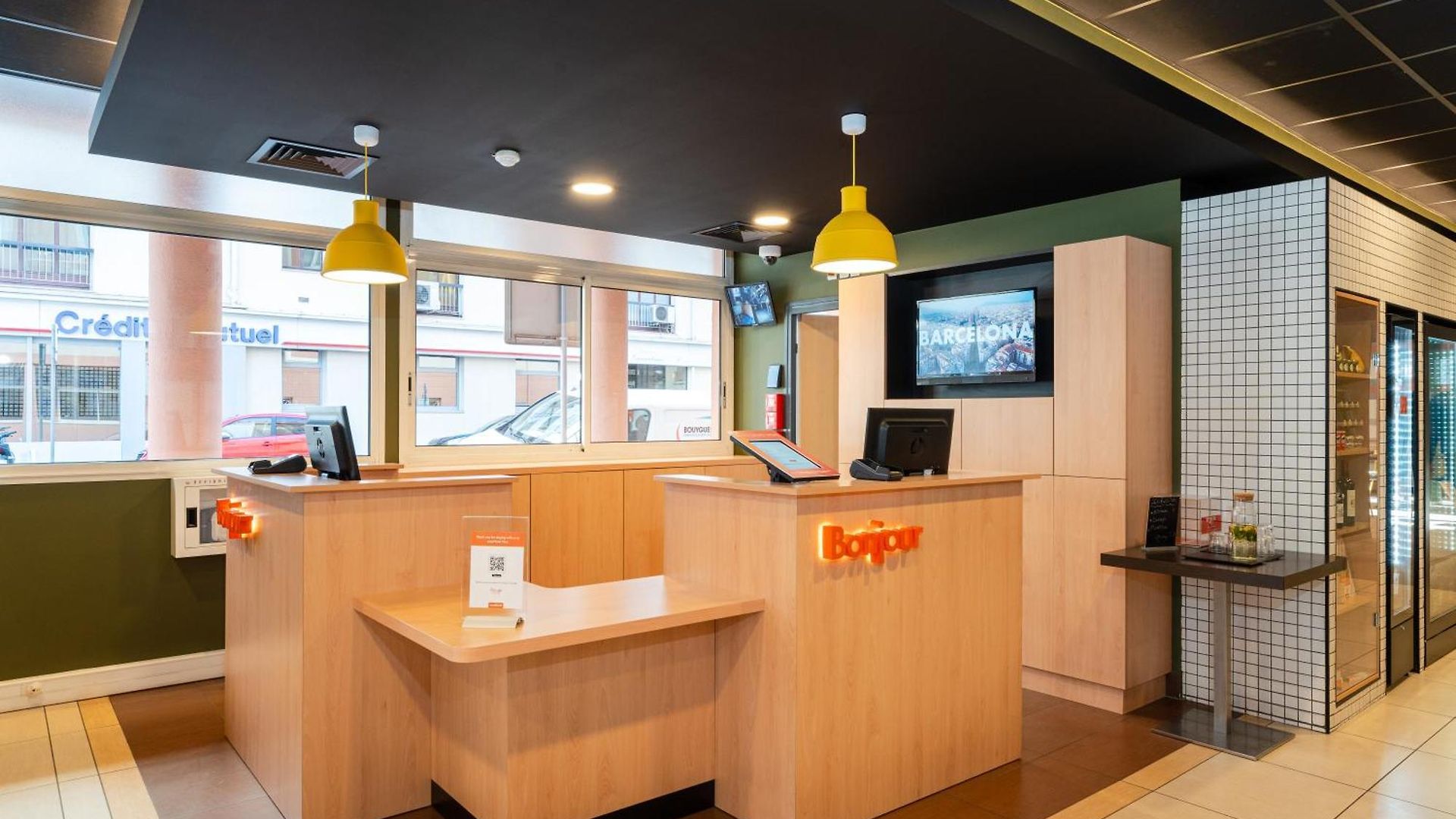 Easyhotel Old Town 2*