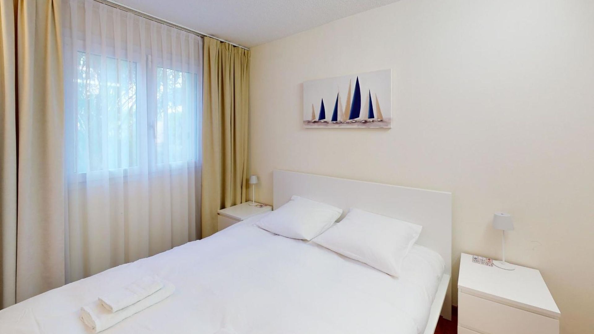 Appartement Cozy With Balcony - 5 Min To The