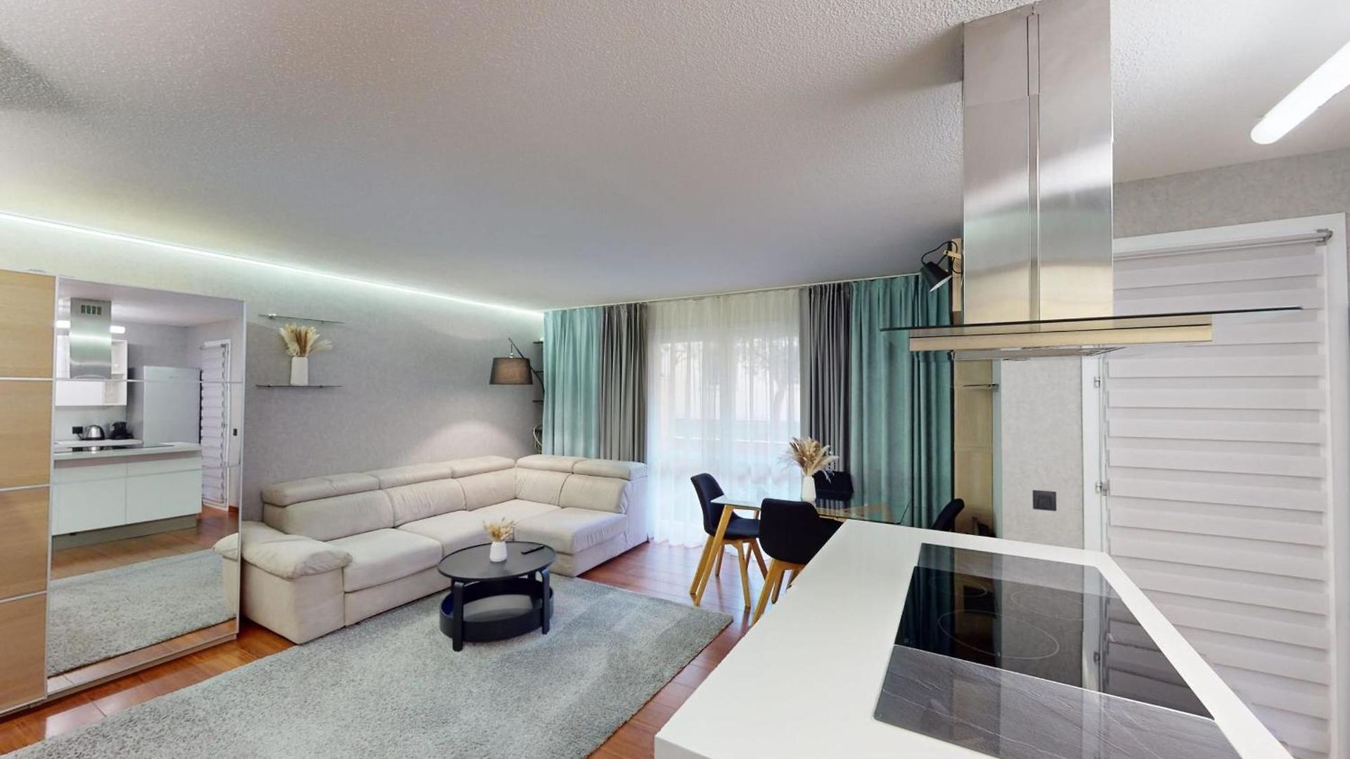 Cozy With Balcony - 5 Min To The Appartement *