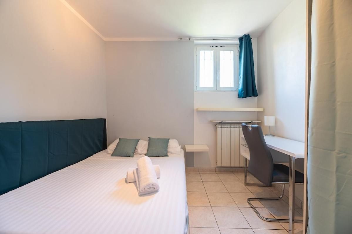 Hébergement de vacances Maison De Familiale, 5 Chambres, Terrasse, à 20 Minutes Du Centre
