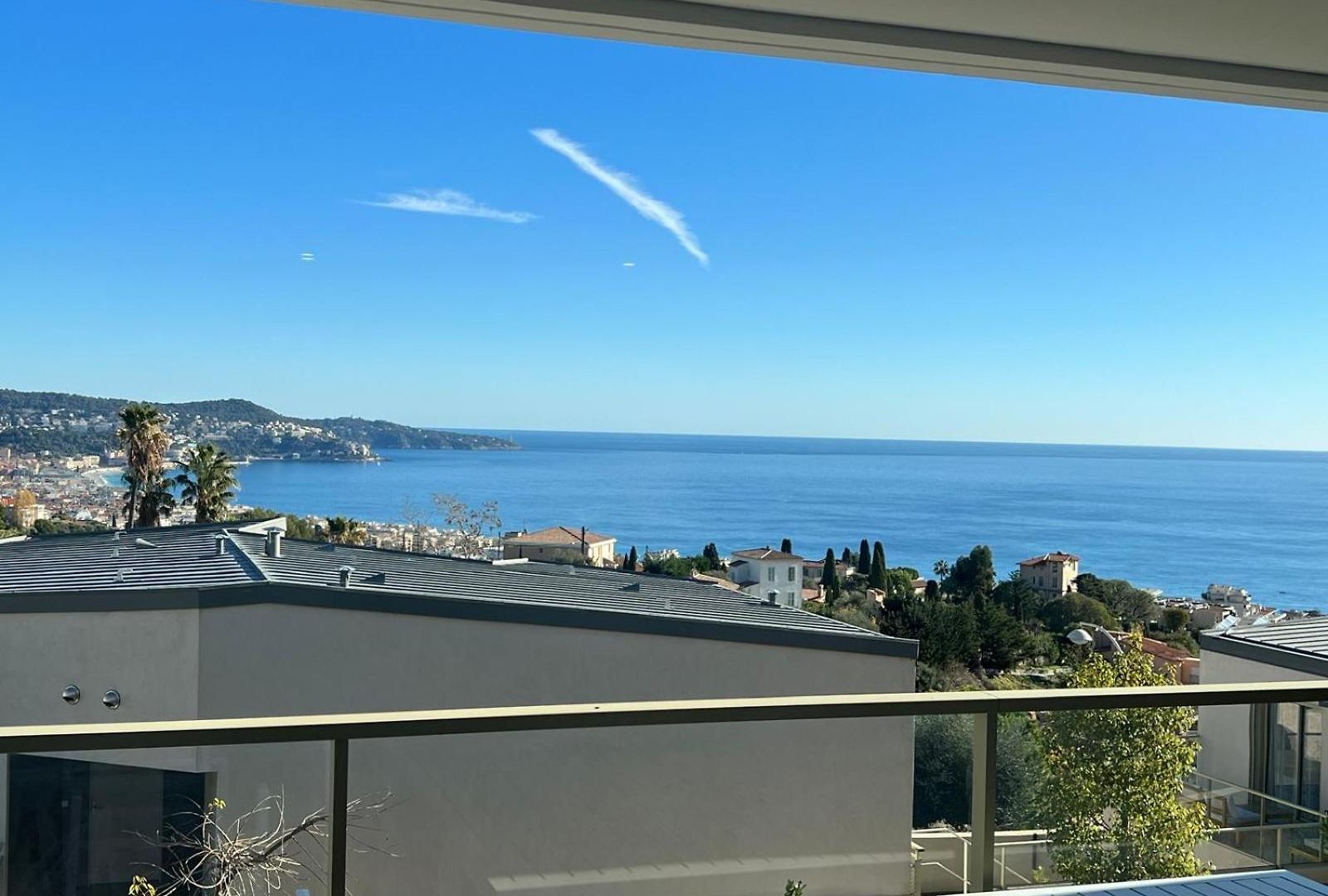 D'exception Vue Blue Pearl * Nice