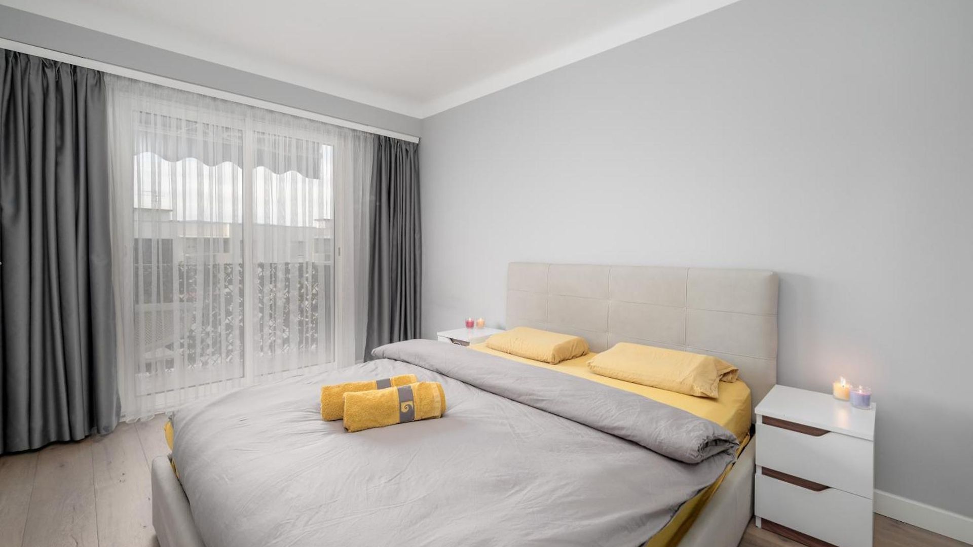 Cozy Close To Port Of Apartment