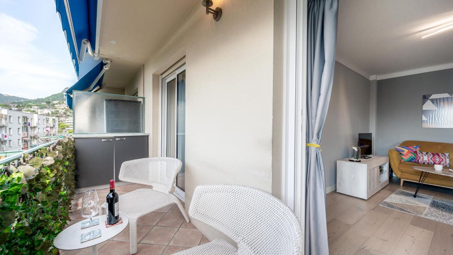 Cozy Close To Port Of Nice