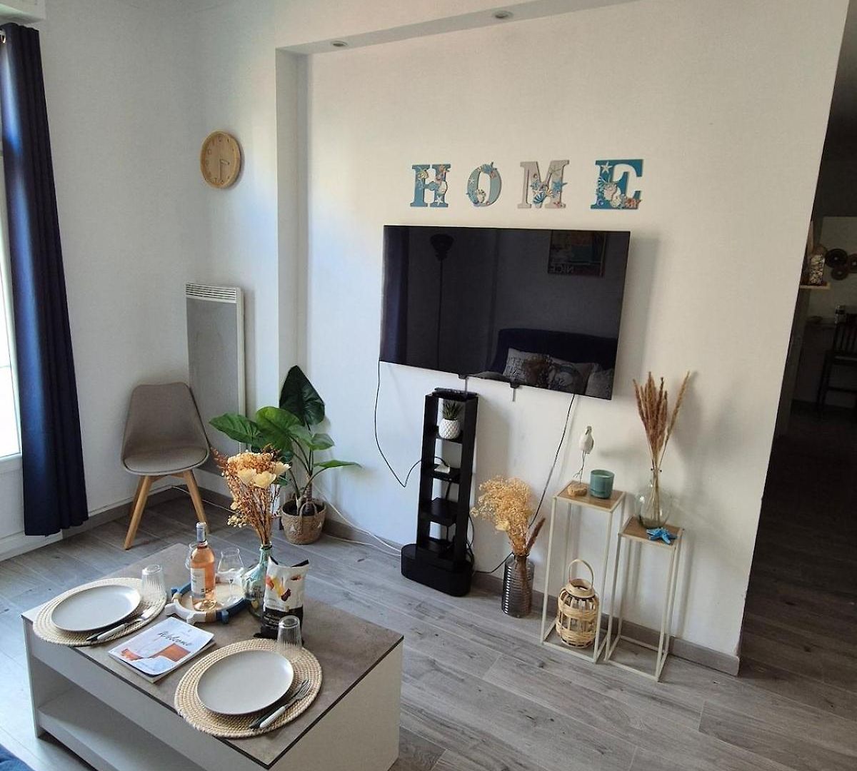2 Pieces Apartment Nice